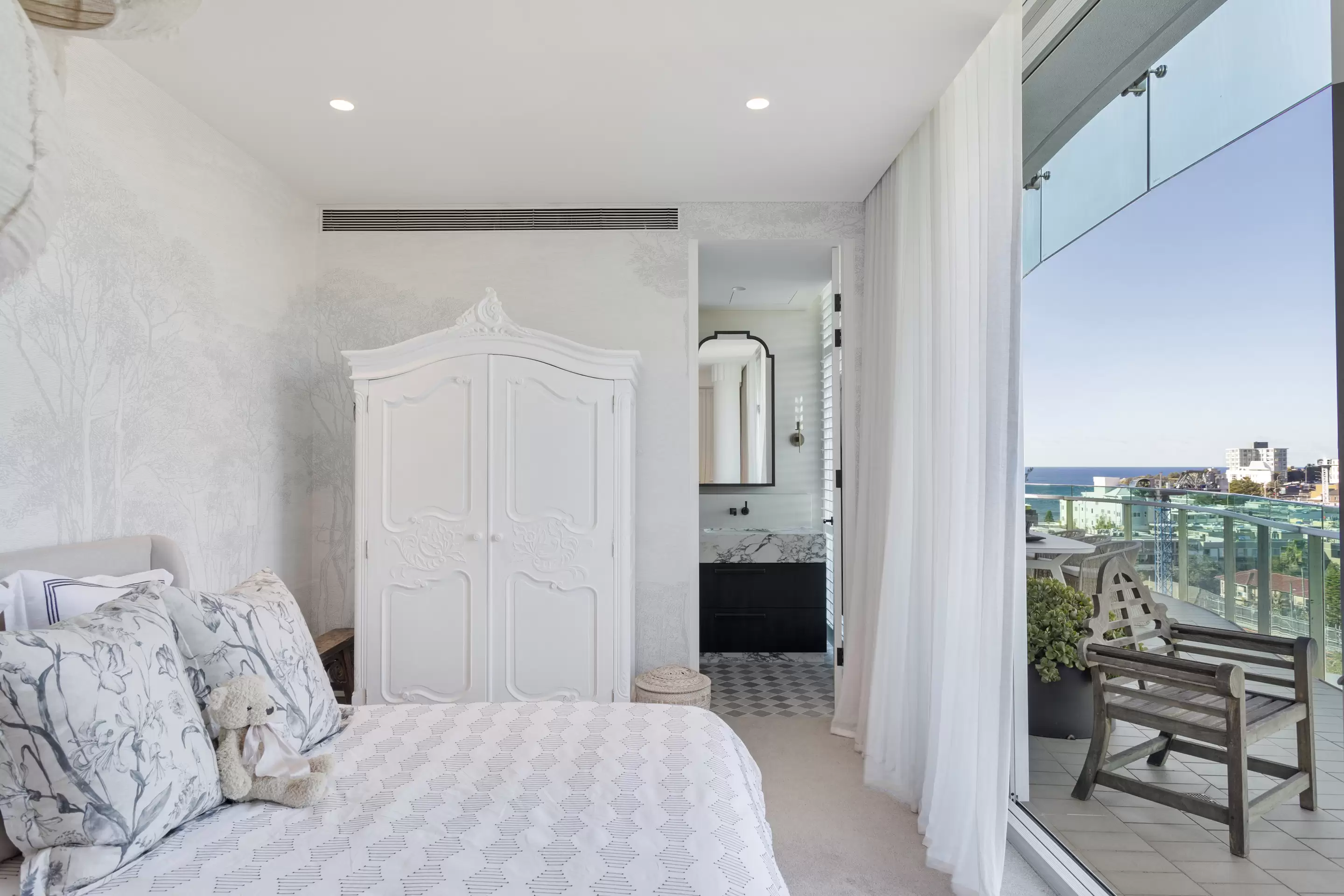 701/63 Hall Street, Bondi Beach Sold by Sydney Sotheby's International Realty - image 21