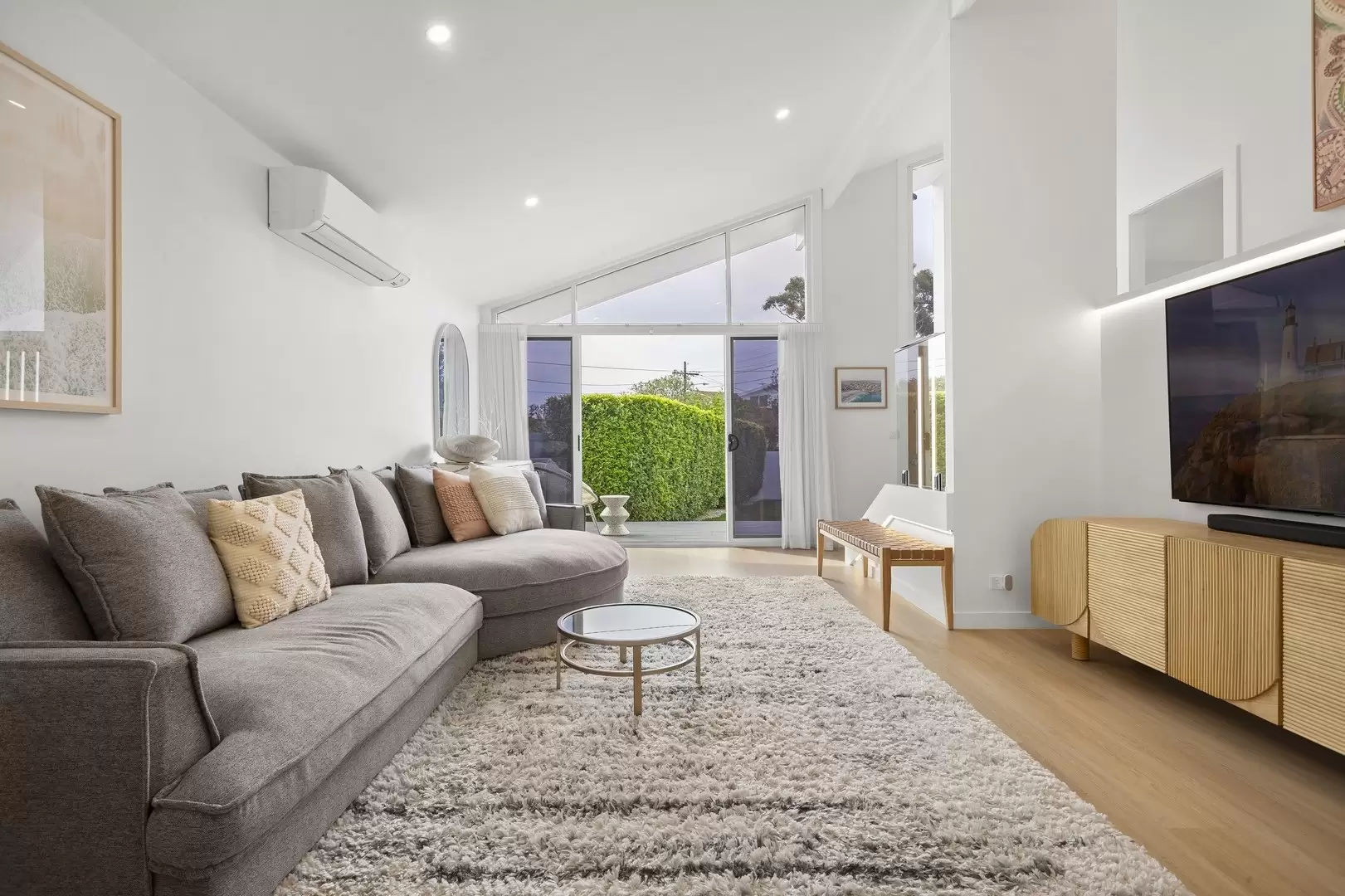 20 Bennett Place, Maroubra Sold by Sydney Sotheby's International Realty - image 2