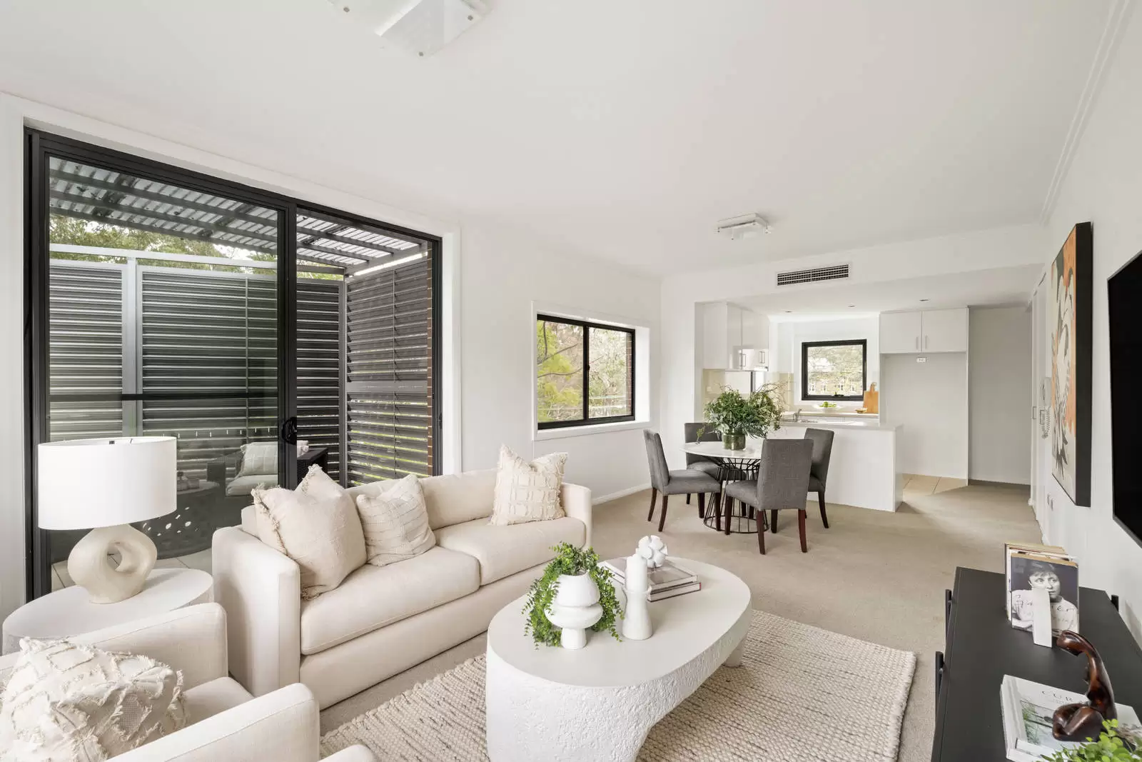 28/1-3 Eulbertie Avenue, Warrawee Sold by Sydney Sotheby's International Realty - image 1