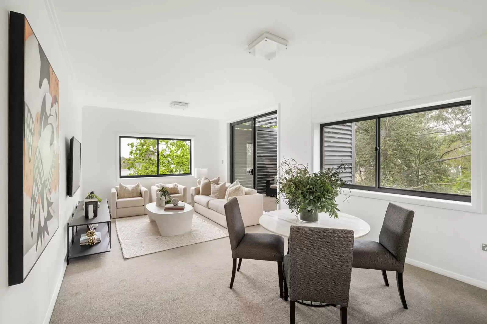 28/1-3 Eulbertie Avenue, Warrawee Sold by Sydney Sotheby's International Realty - image 2