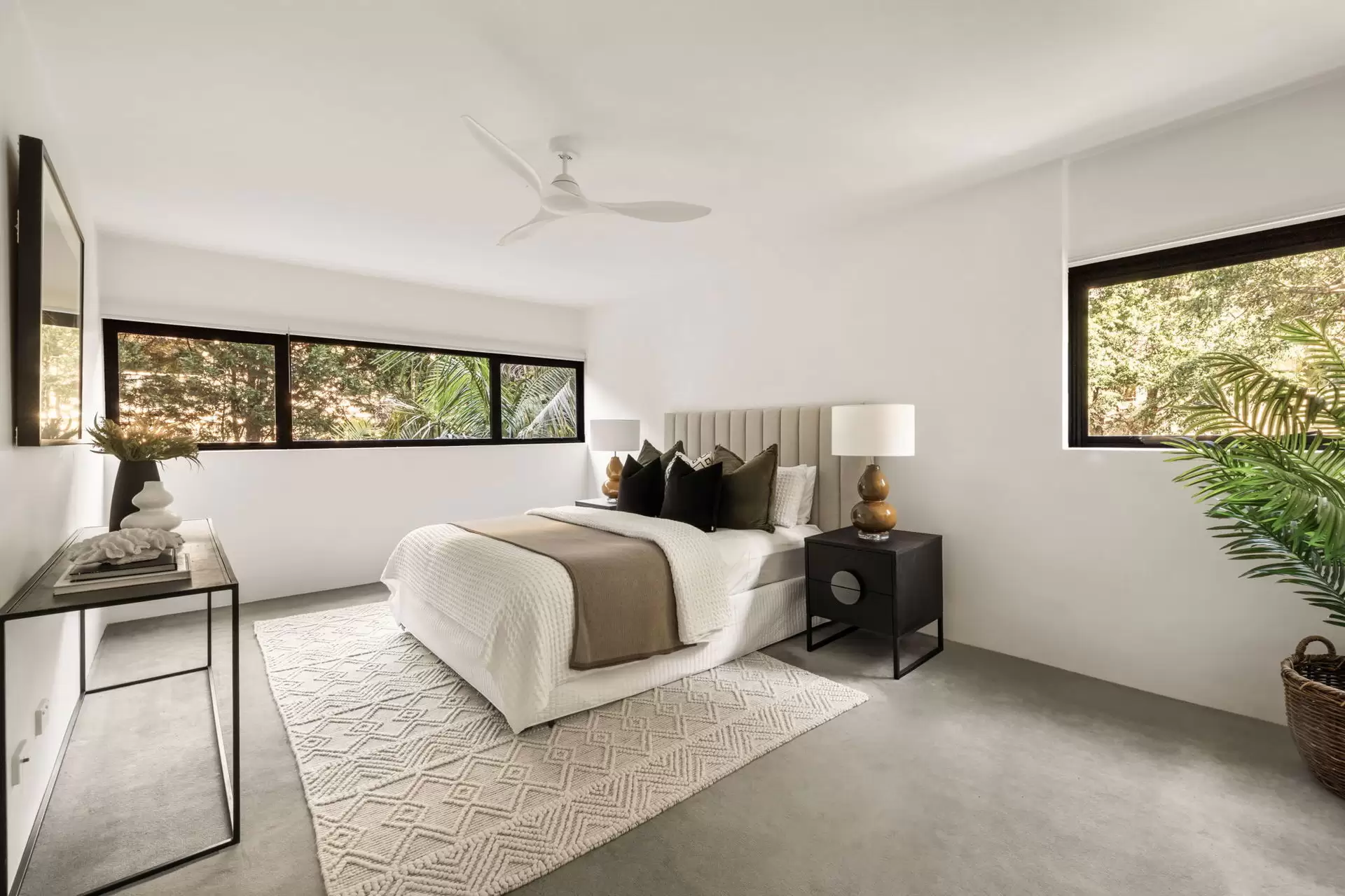 14/351 Edgecliff Road, Edgecliff Sold by Sydney Sotheby's International Realty - image 5