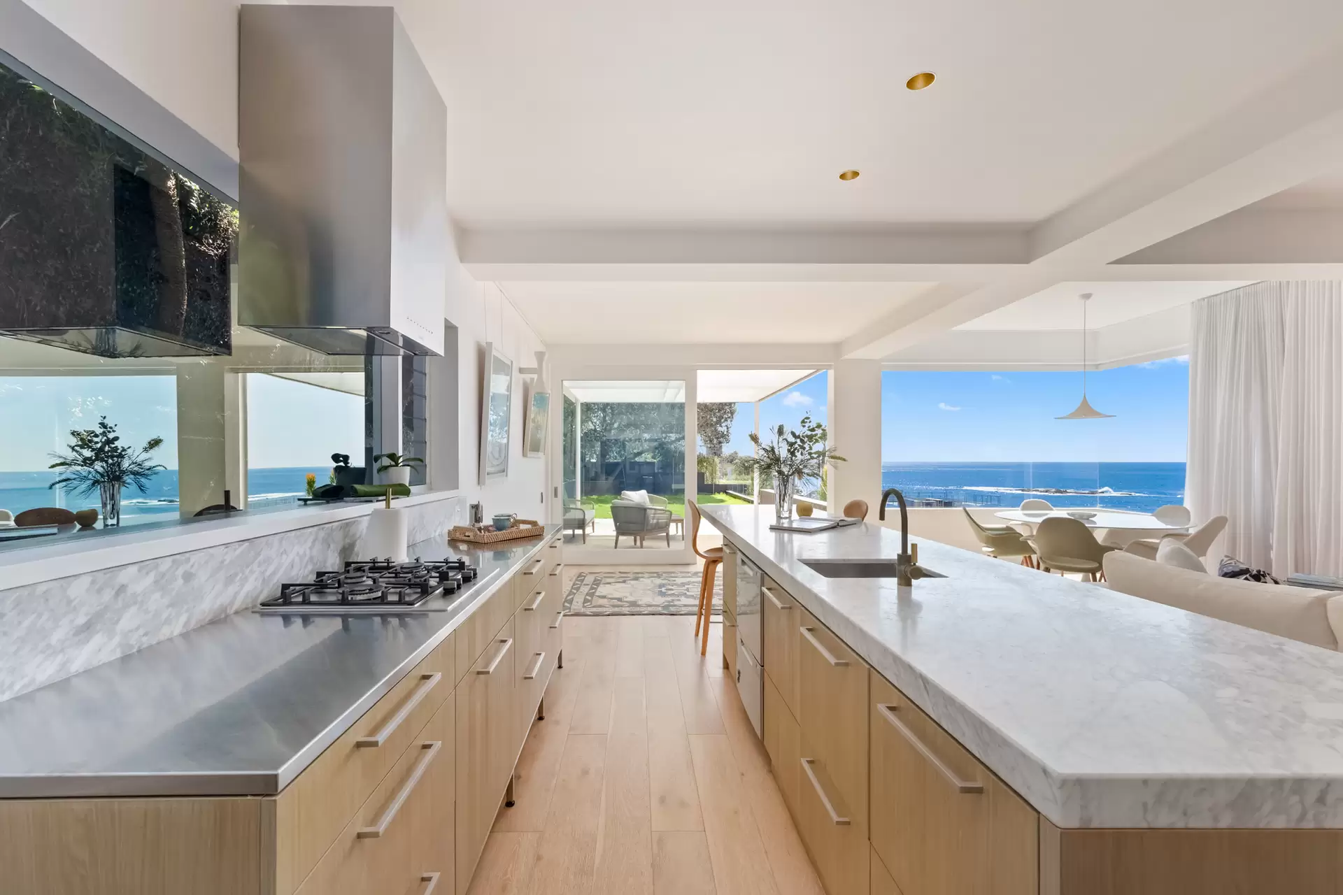 2 Wisdom Street, South Coogee Sold by Sydney Sotheby's International Realty - image 2