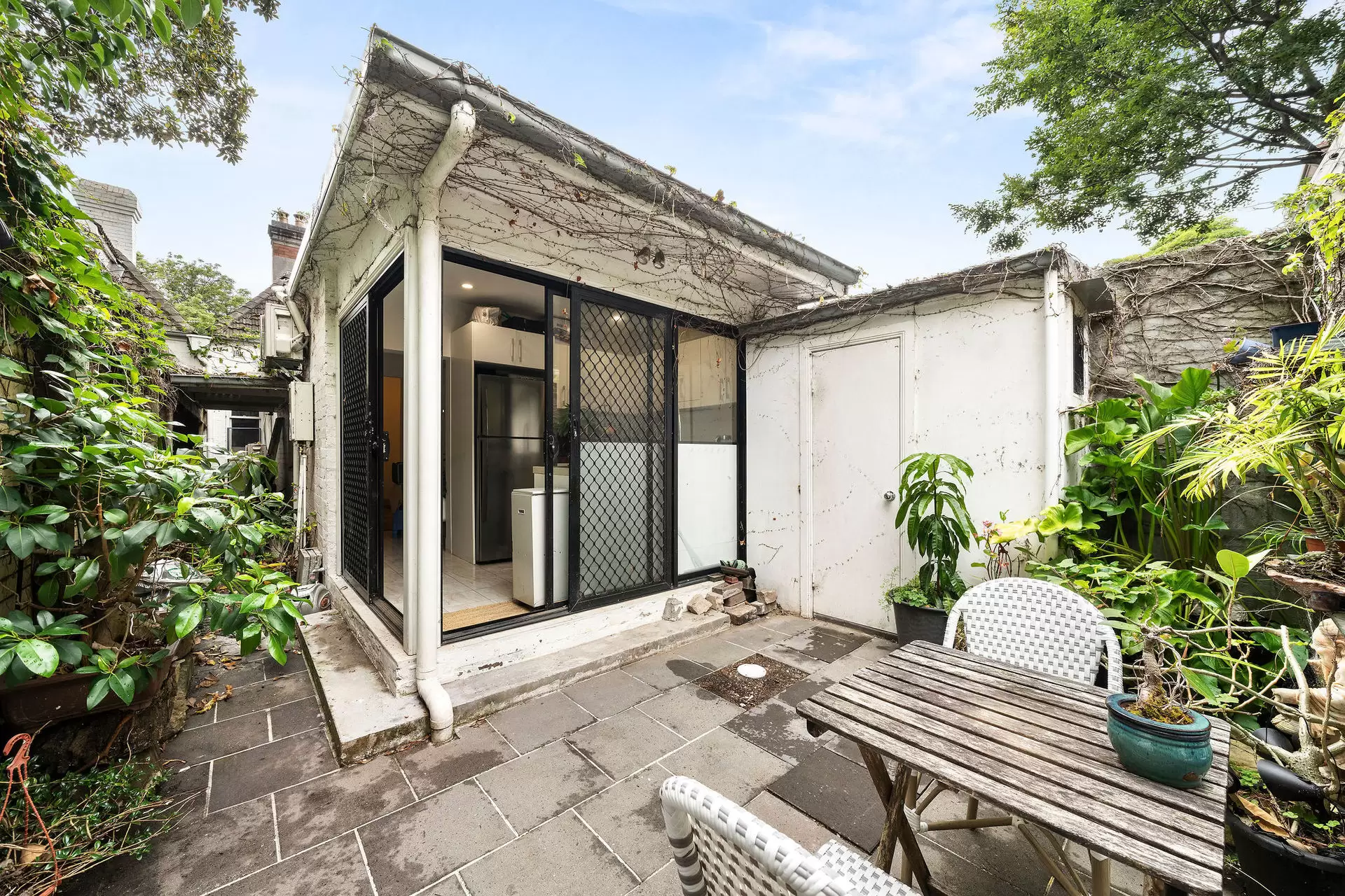 4 Woods Avenue, Woollahra For Sale by Sydney Sotheby's International Realty - image 3