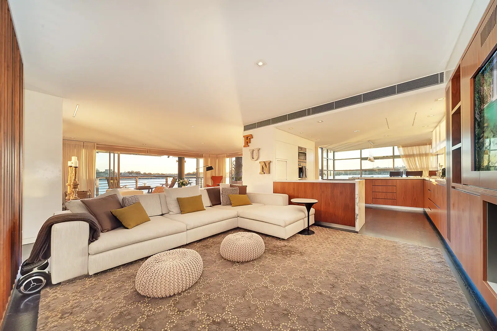 328/19 Hickson Road, Walsh Bay Leased by Sydney Sotheby's International Realty - image 2