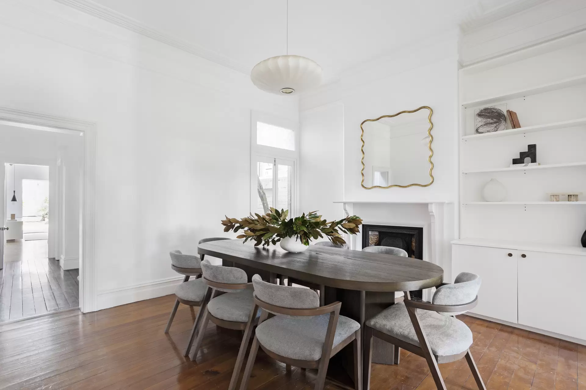 110 Edgecliff Road, Woollahra Sold by Sydney Sotheby's International Realty - image 1