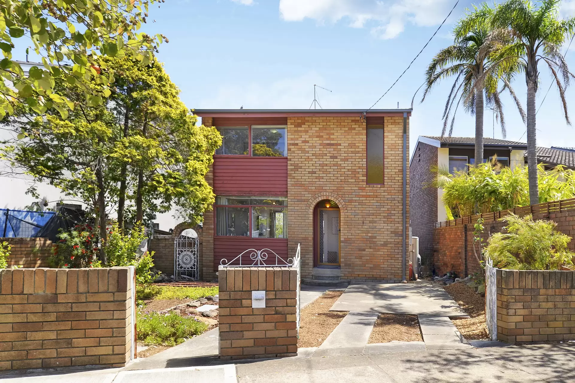 122  Broome Street, Maroubra Sold by Sydney Sotheby's International Realty - image 1