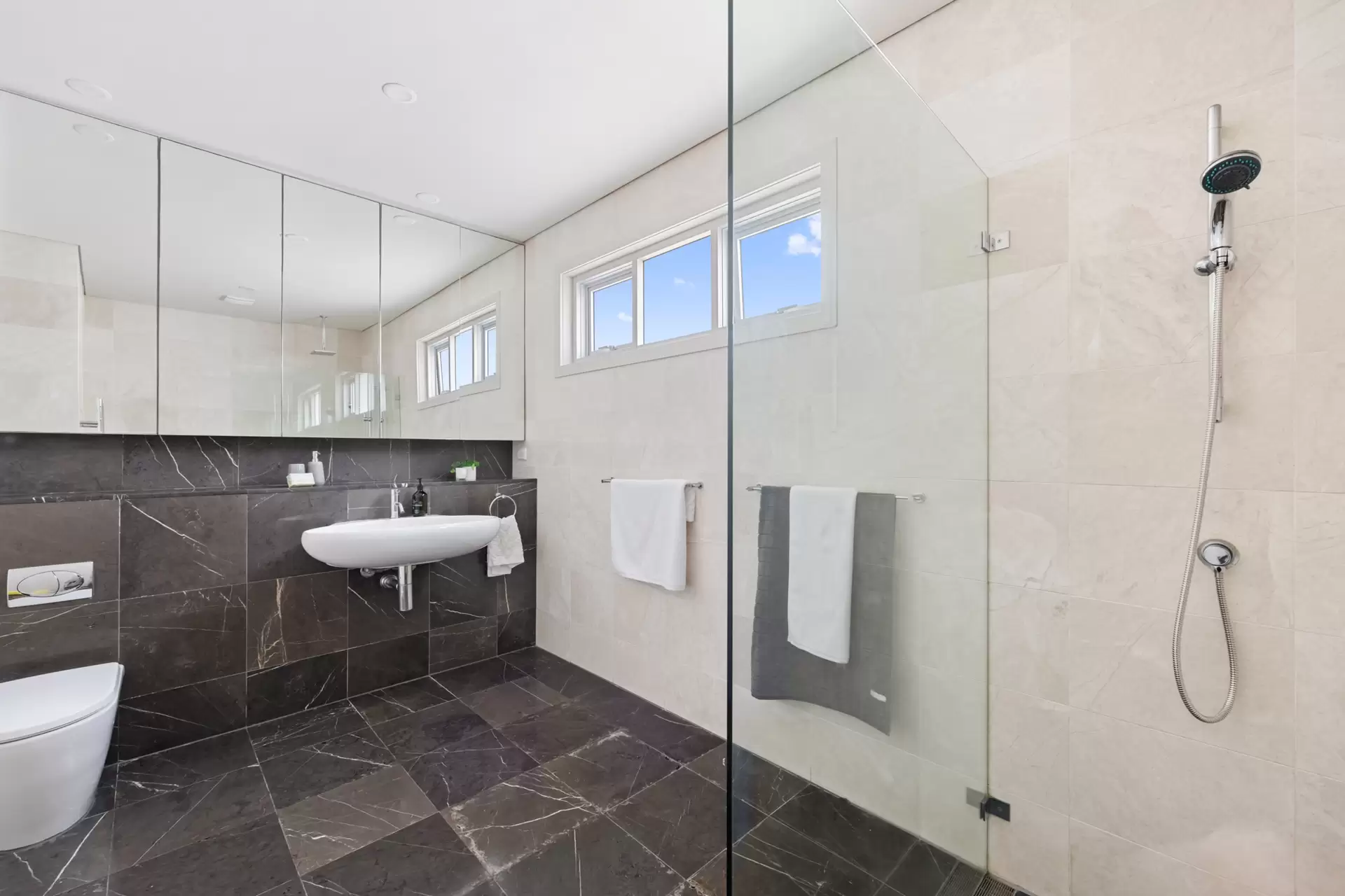 1 Wilson Street, Maroubra Sold by Sydney Sotheby's International Realty - image 17