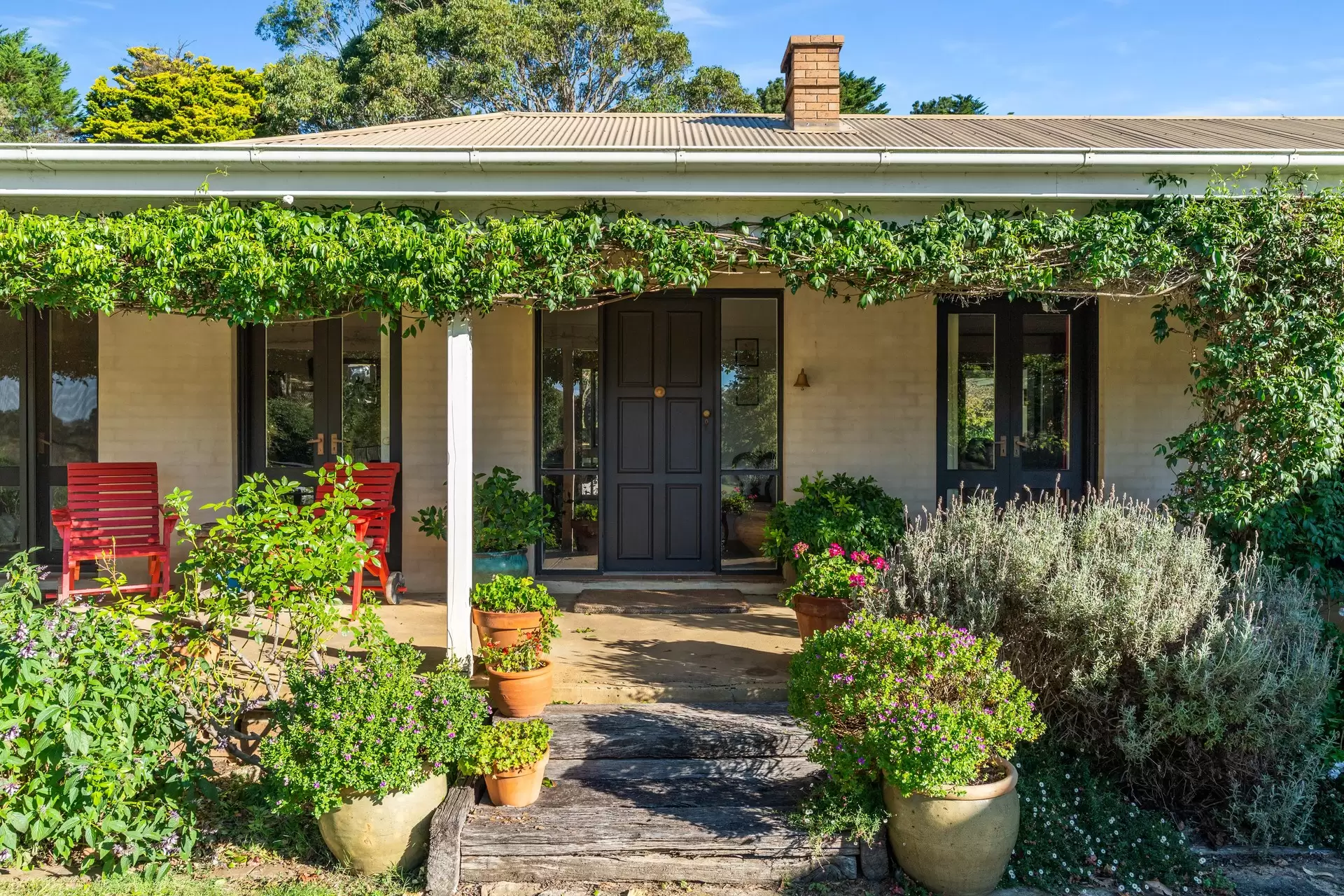 271 Woodlands Road, Woodlands Sold by Sydney Sotheby's International Realty - image 4
