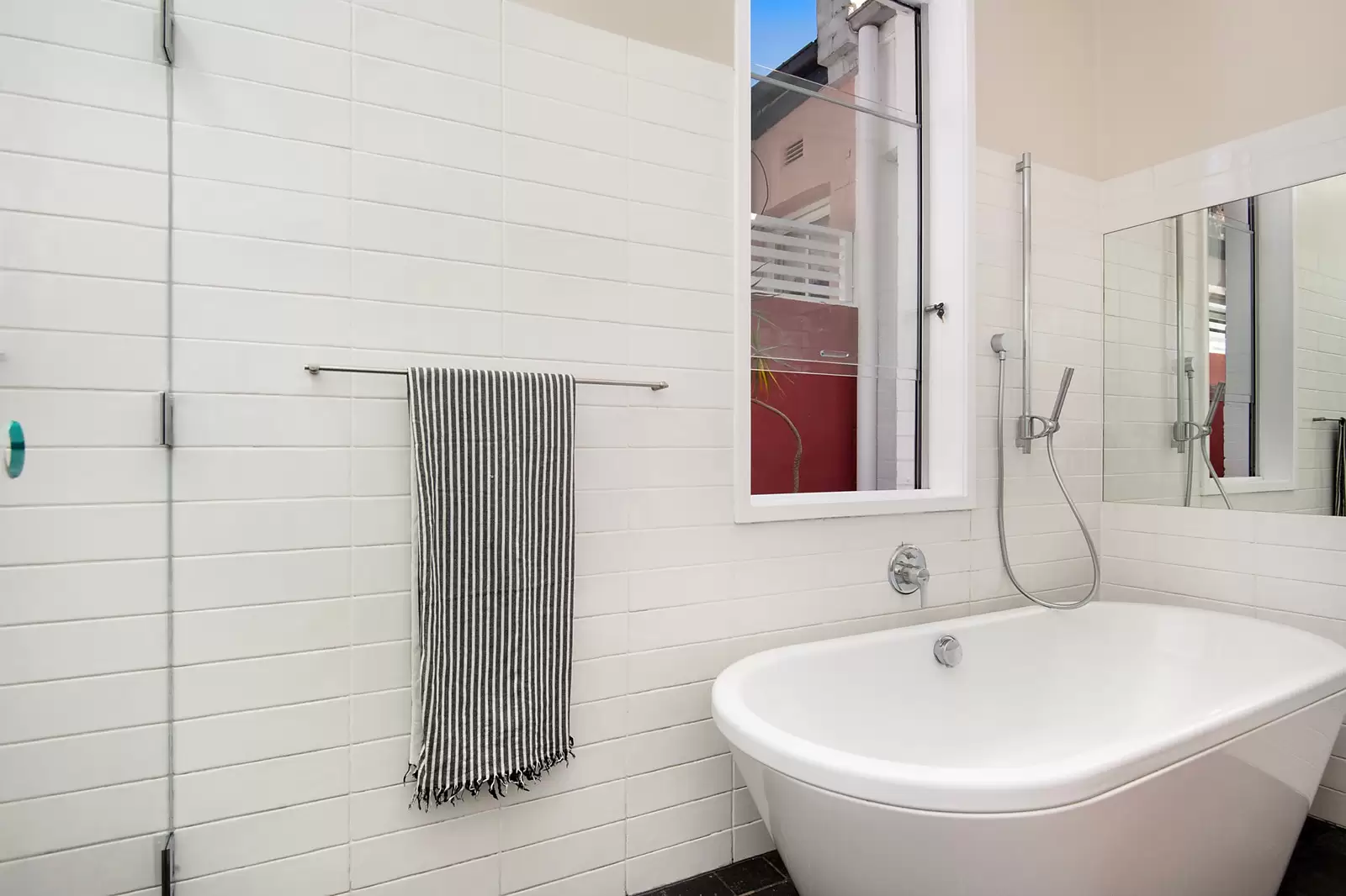 7 Albert Street, Forest Lodge Sold by Sydney Sotheby's International Realty - image 8