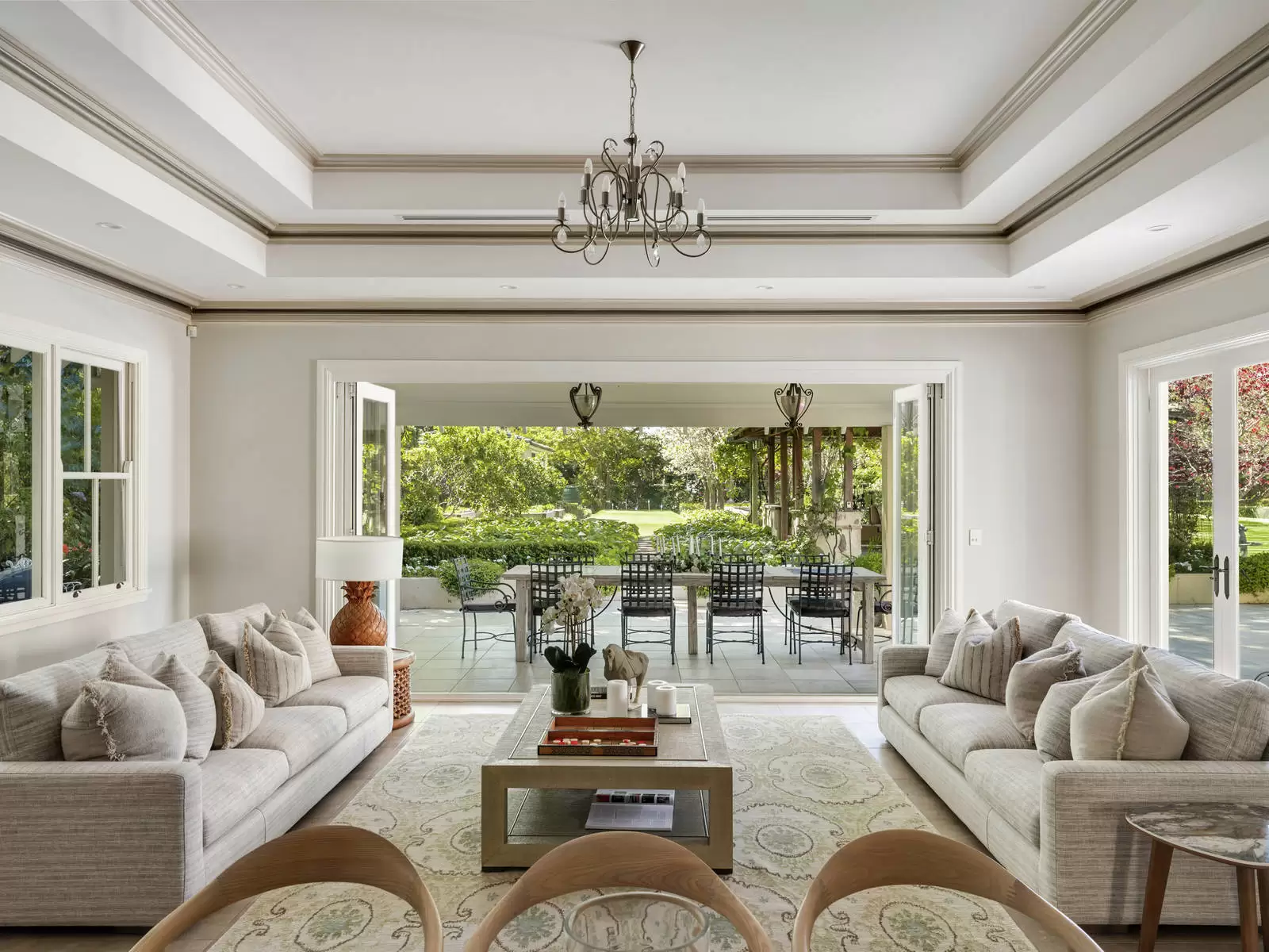 9 Pibrac Avenue, Warrawee Sold by Sydney Sotheby's International Realty - image 11