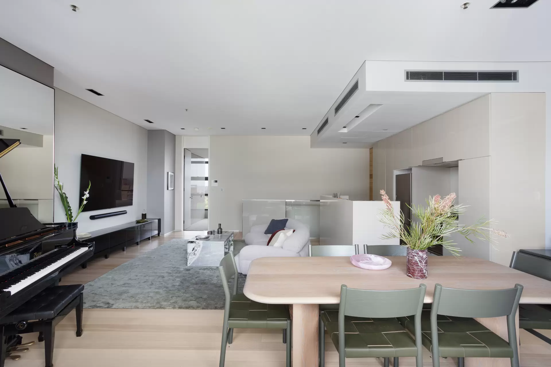 504/437 Bourke Street, Surry Hills Sold by Sydney Sotheby's International Realty - image 1