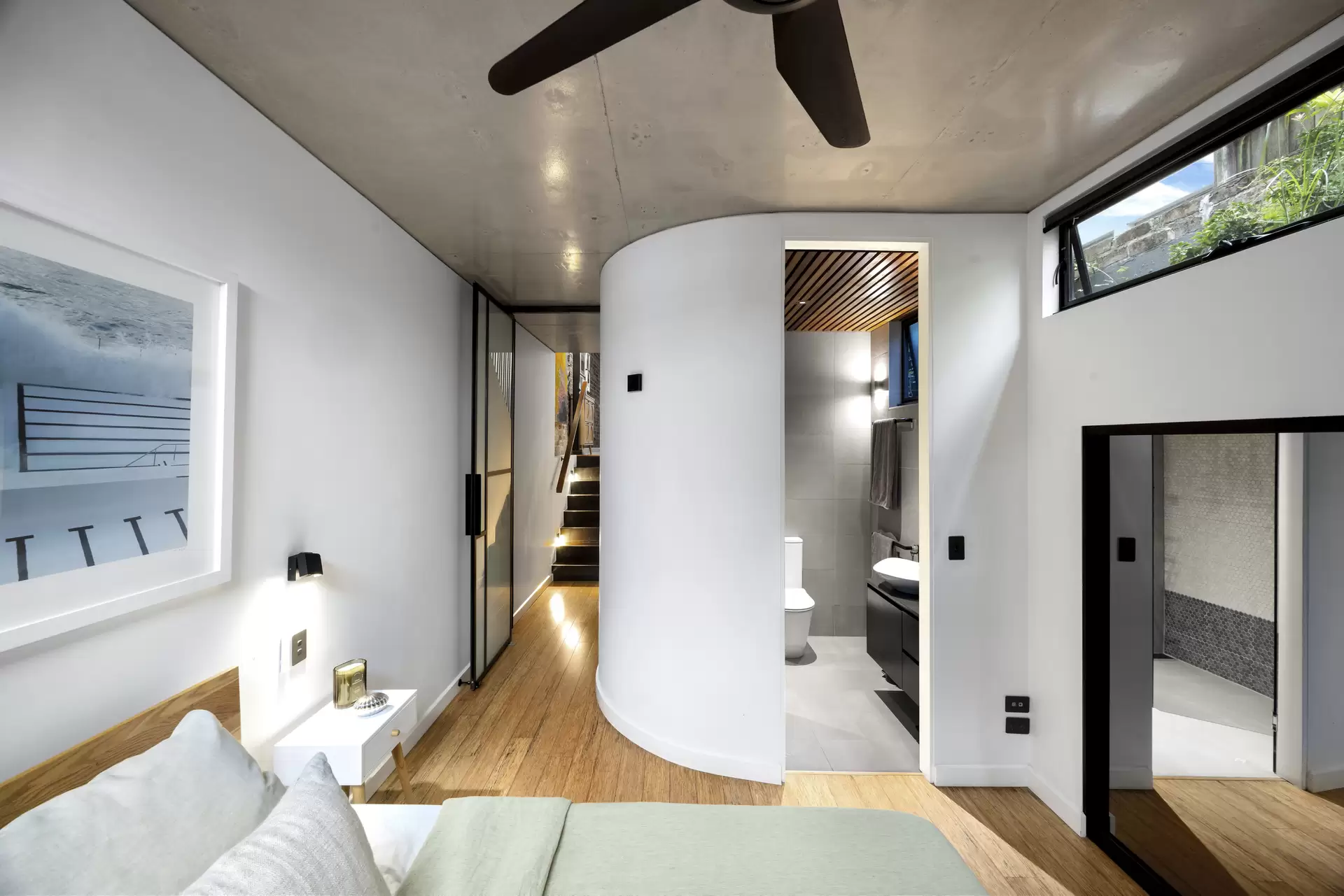 16 Cables Place, Waverley Sold by Sydney Sotheby's International Realty - image 1