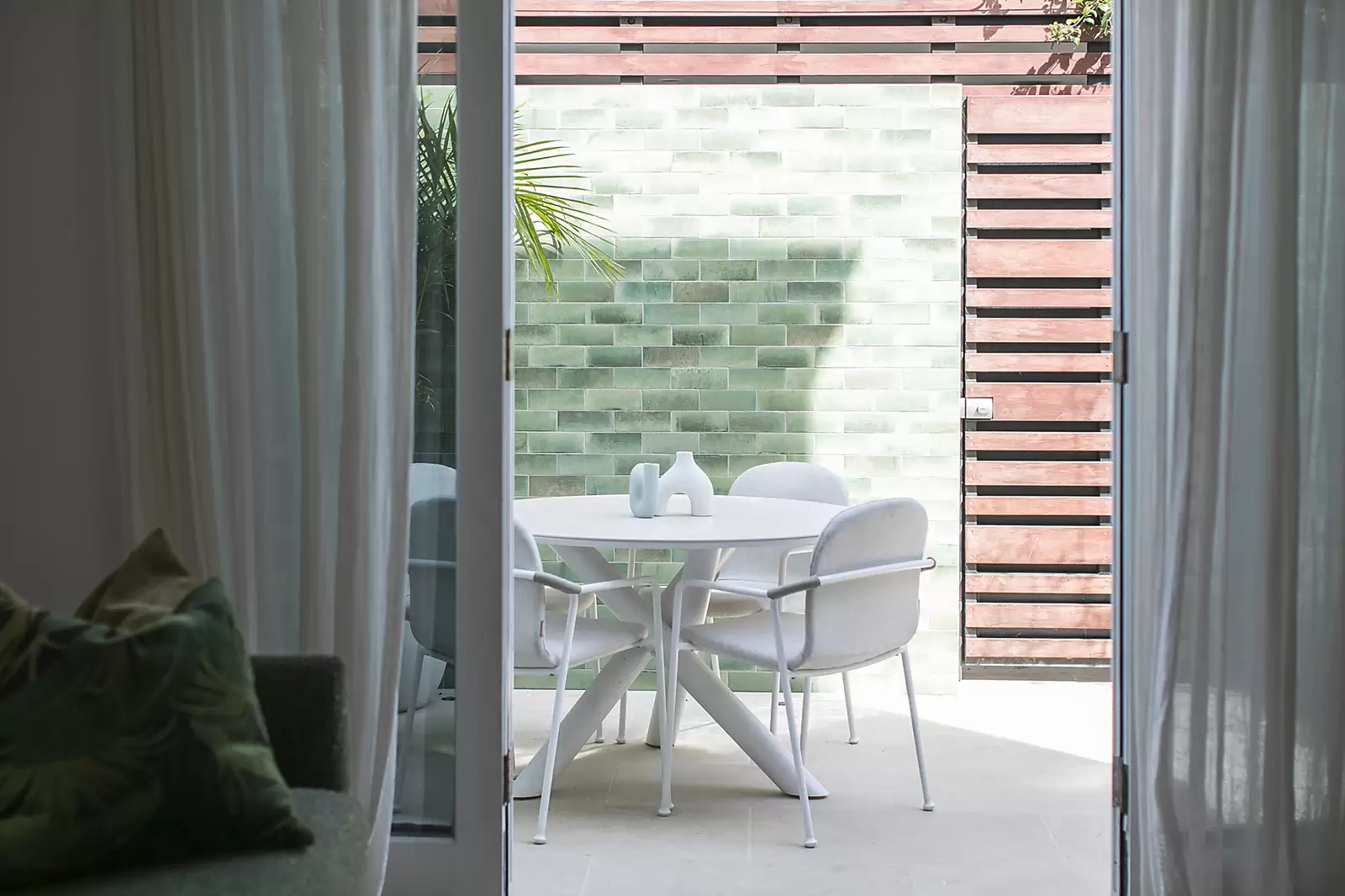 130 Fletcher Street, Woollahra Sold by Sydney Sotheby's International Realty - image 16