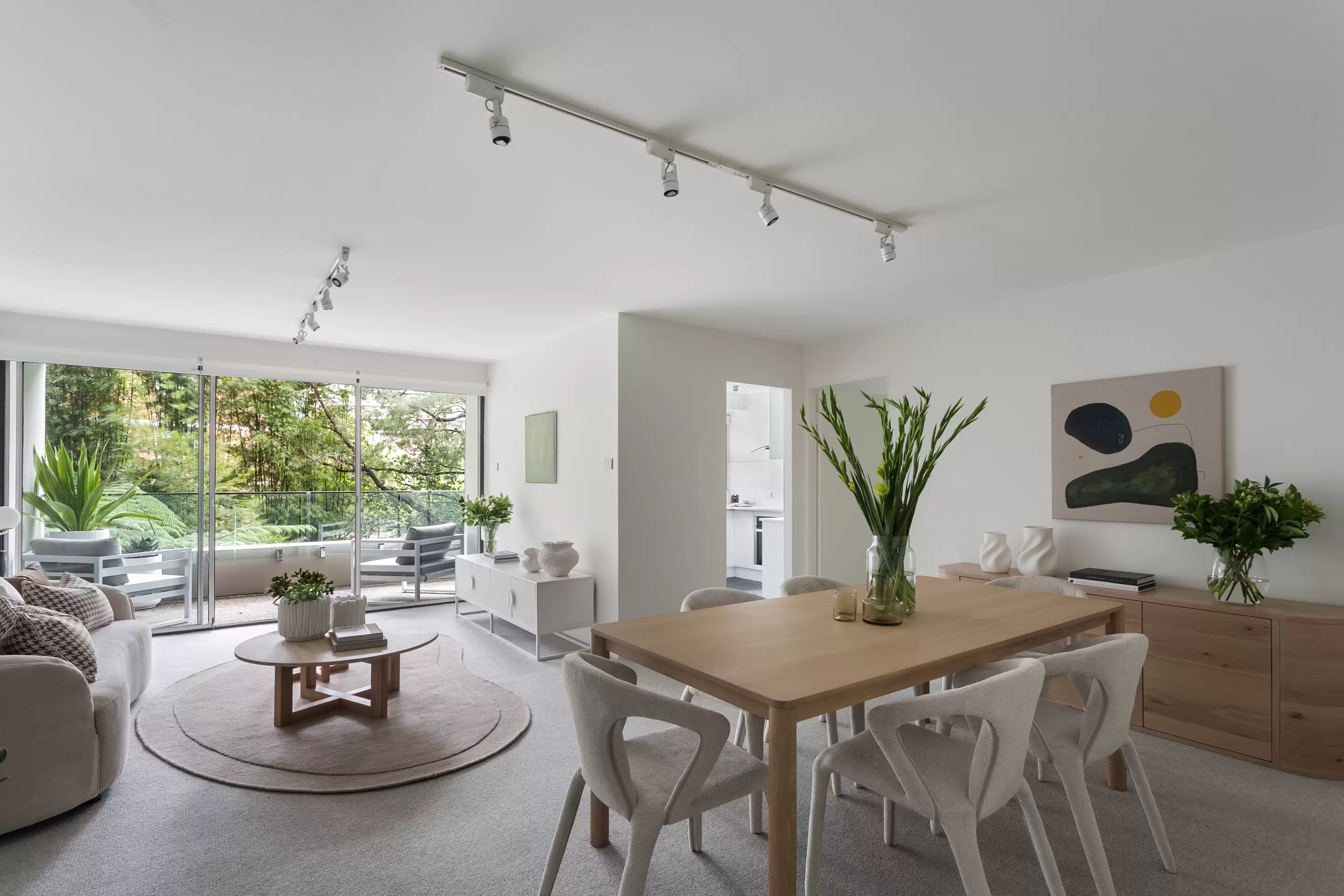 4/54 Darling Point Road, Darling Point Sold by Sydney Sotheby's International Realty - image 1