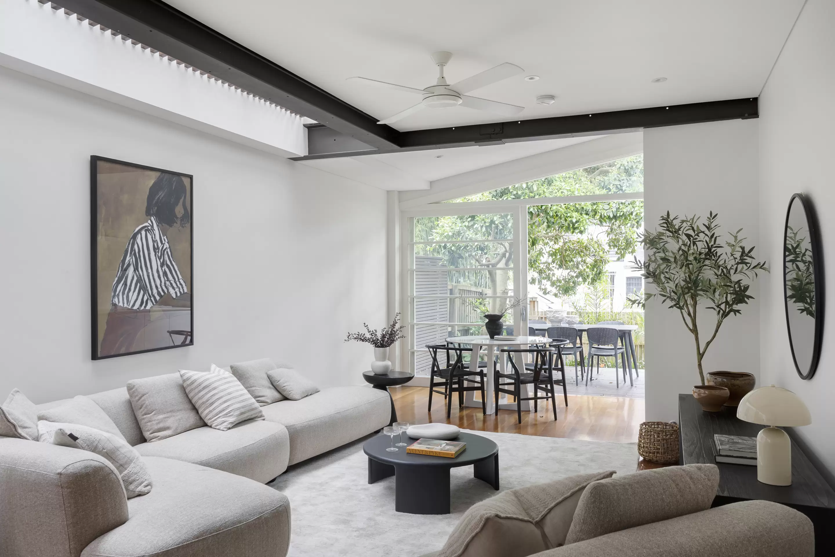 96 Liverpool Street, Paddington Sold by Sydney Sotheby's International Realty - image 2