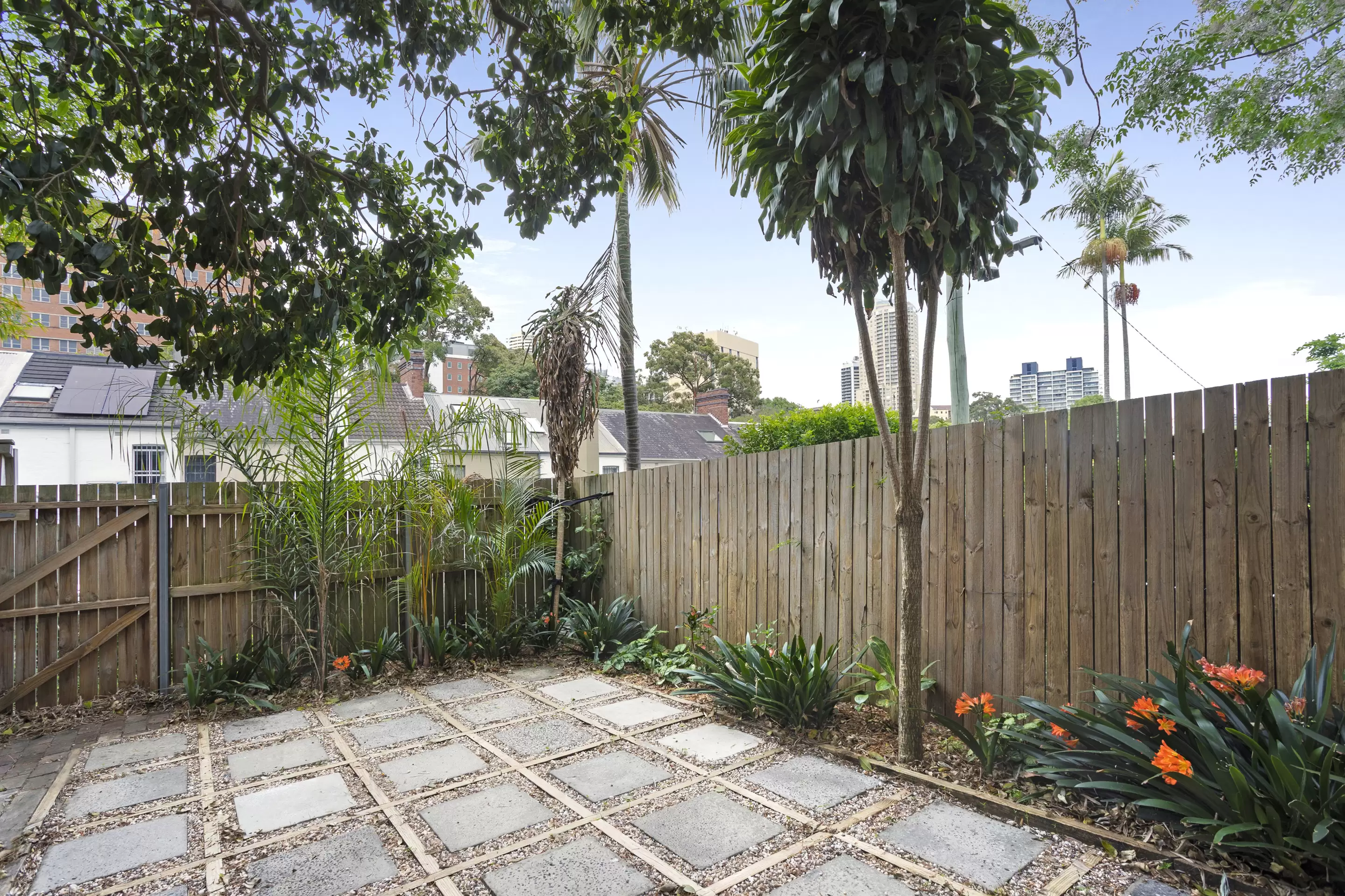 96 Liverpool Street, Paddington Sold by Sydney Sotheby's International Realty - image 5