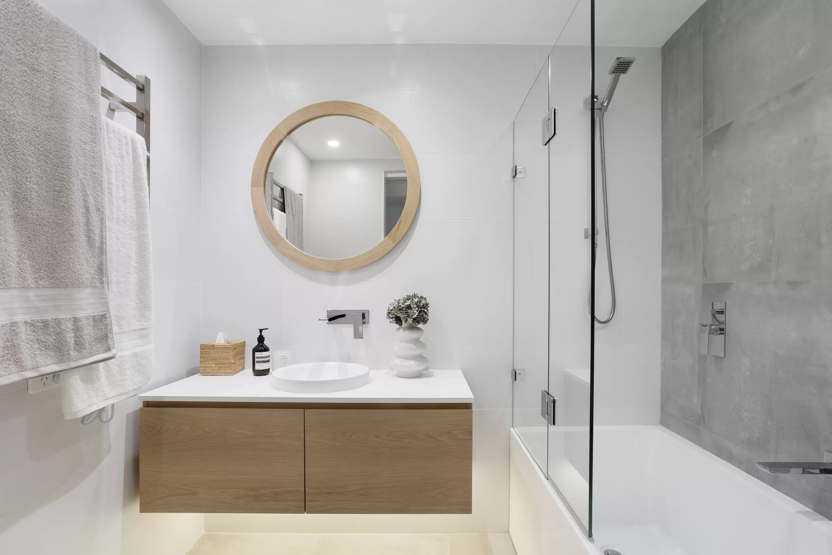 G318/780 Bourke Street, Redfern Sold by Sydney Sotheby's International Realty - image 12