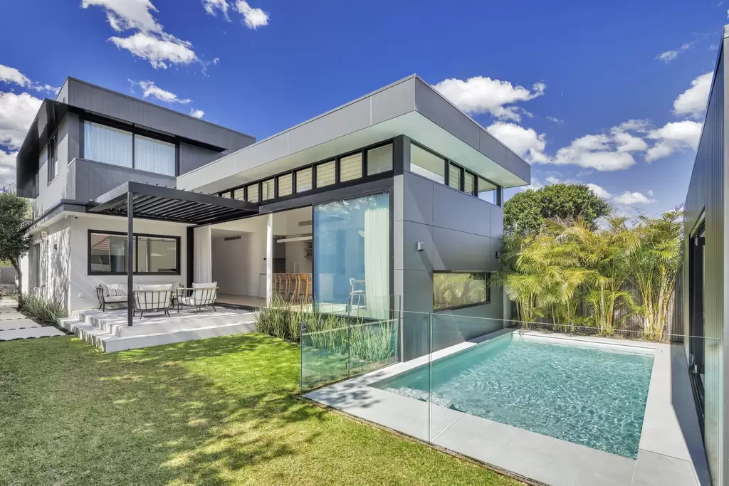 18 Irvine Street, Kingsford Sold by Sydney Sotheby's International Realty