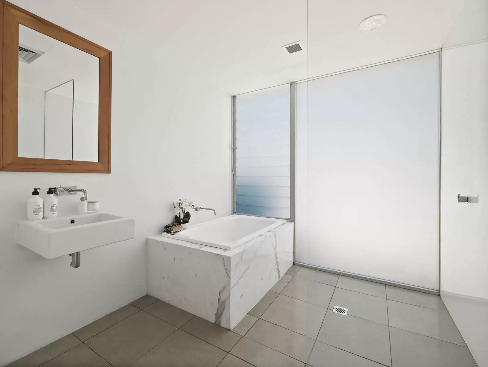 1 Knight Place, Castlecrag Sold by Sydney Sotheby's International Realty - image 16