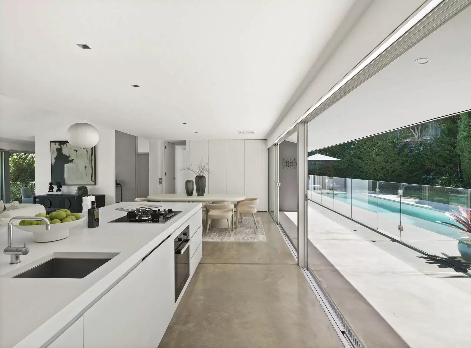 1 Knight Place, Castlecrag Sold by Sydney Sotheby's International Realty - image 6