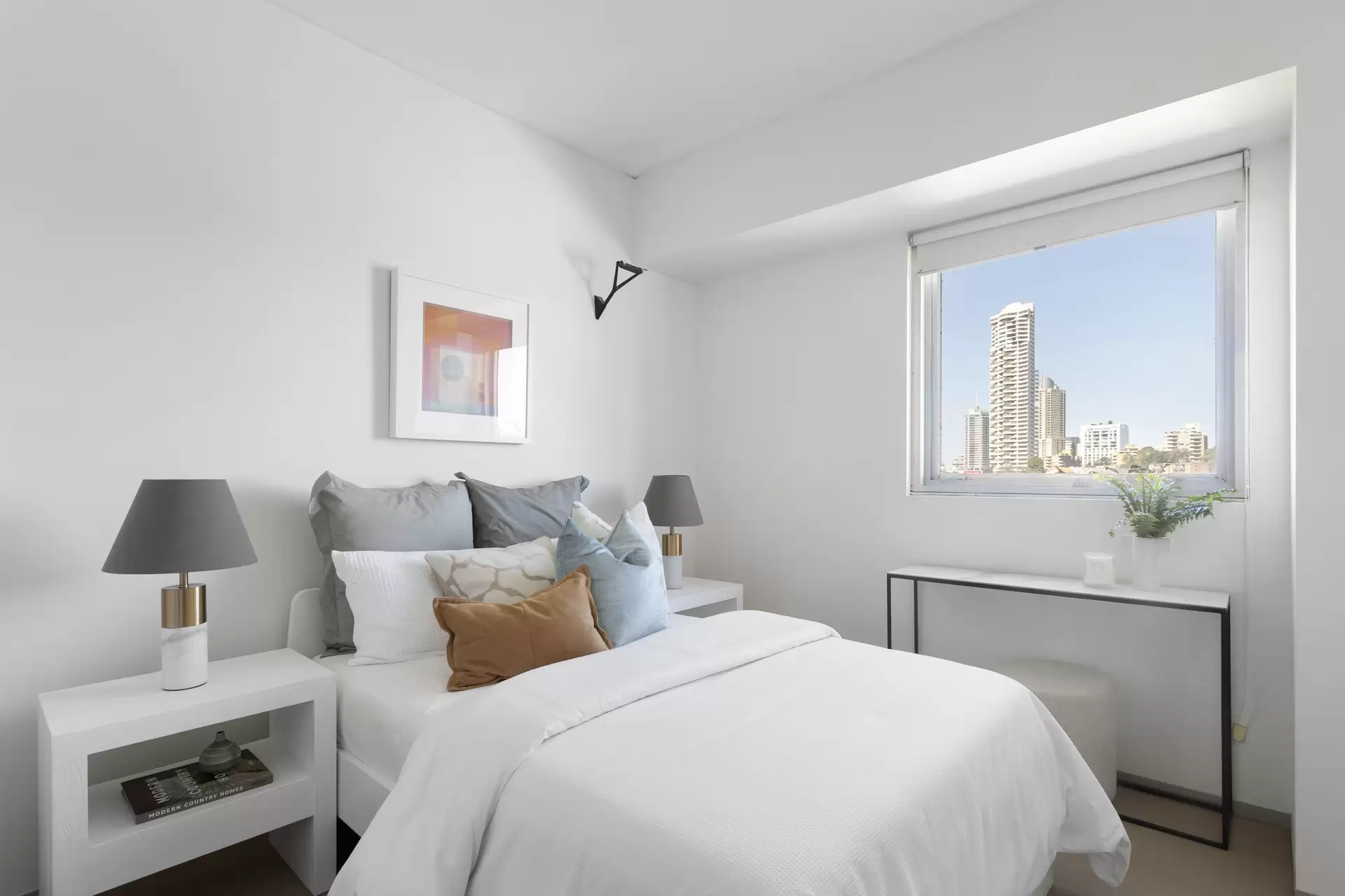 606/1-15 Francis Street, Darlinghurst Sold by Sydney Sotheby's International Realty - image 1