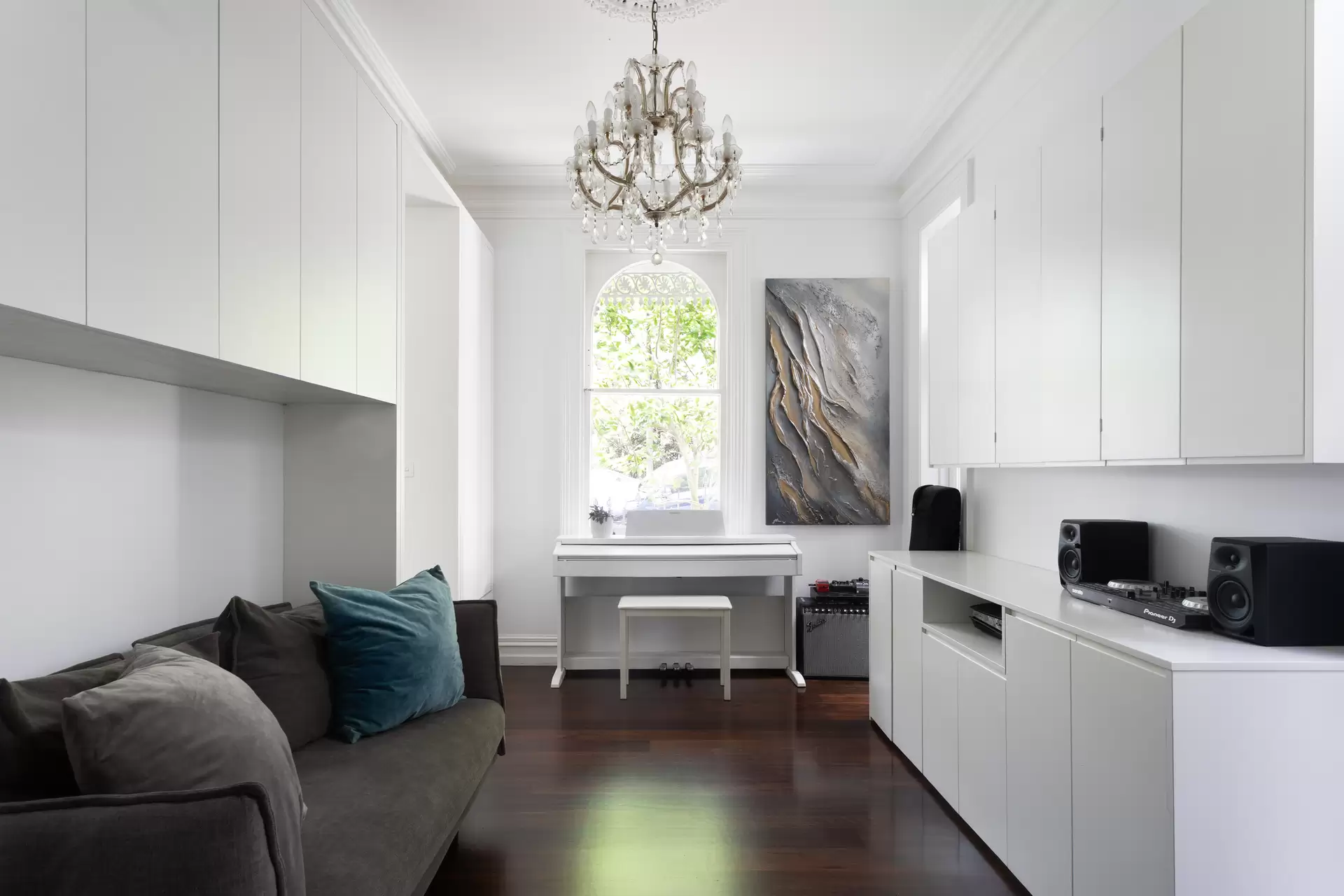 60 Liverpool Street, Paddington Sold by Sydney Sotheby's International Realty - image 1
