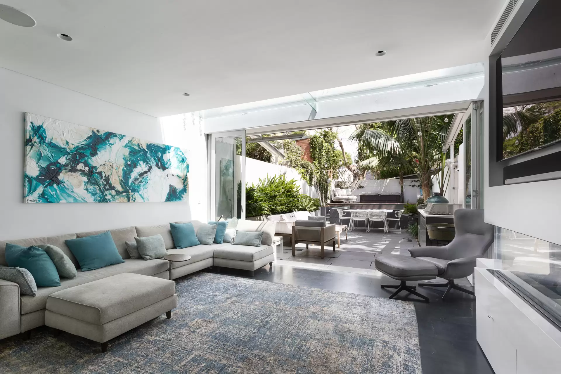 60 Liverpool Street, Paddington Sold by Sydney Sotheby's International Realty - image 1