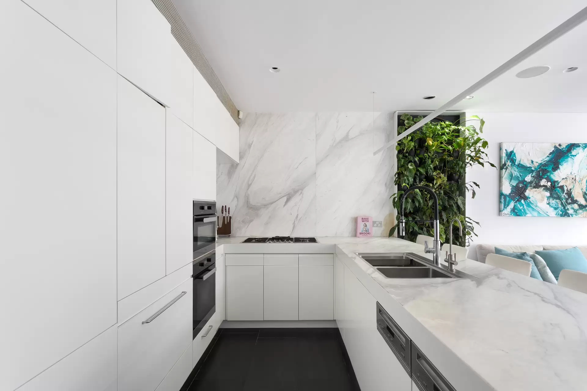 60 Liverpool Street, Paddington Sold by Sydney Sotheby's International Realty - image 1