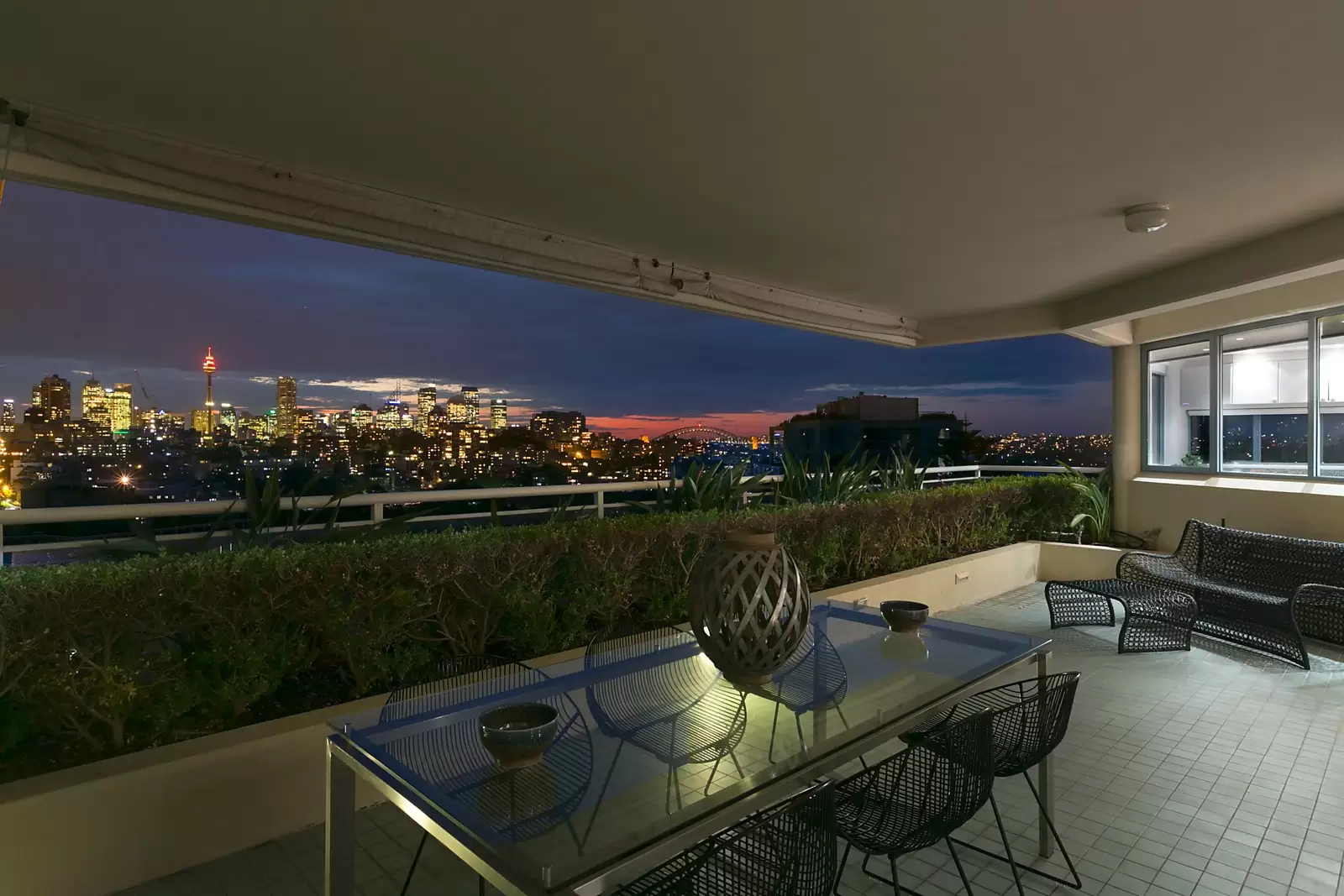 7/6 - 10 Darling Point Road, Darling Point Sold by Sydney Sotheby's International Realty - image 14