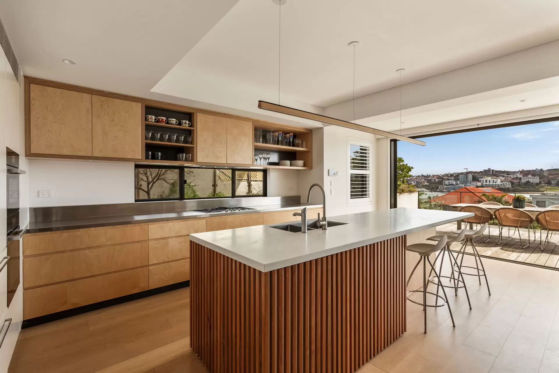 1/142 Brighton Boulevard, North Bondi Sold by Sydney Sotheby's International Realty - image 5