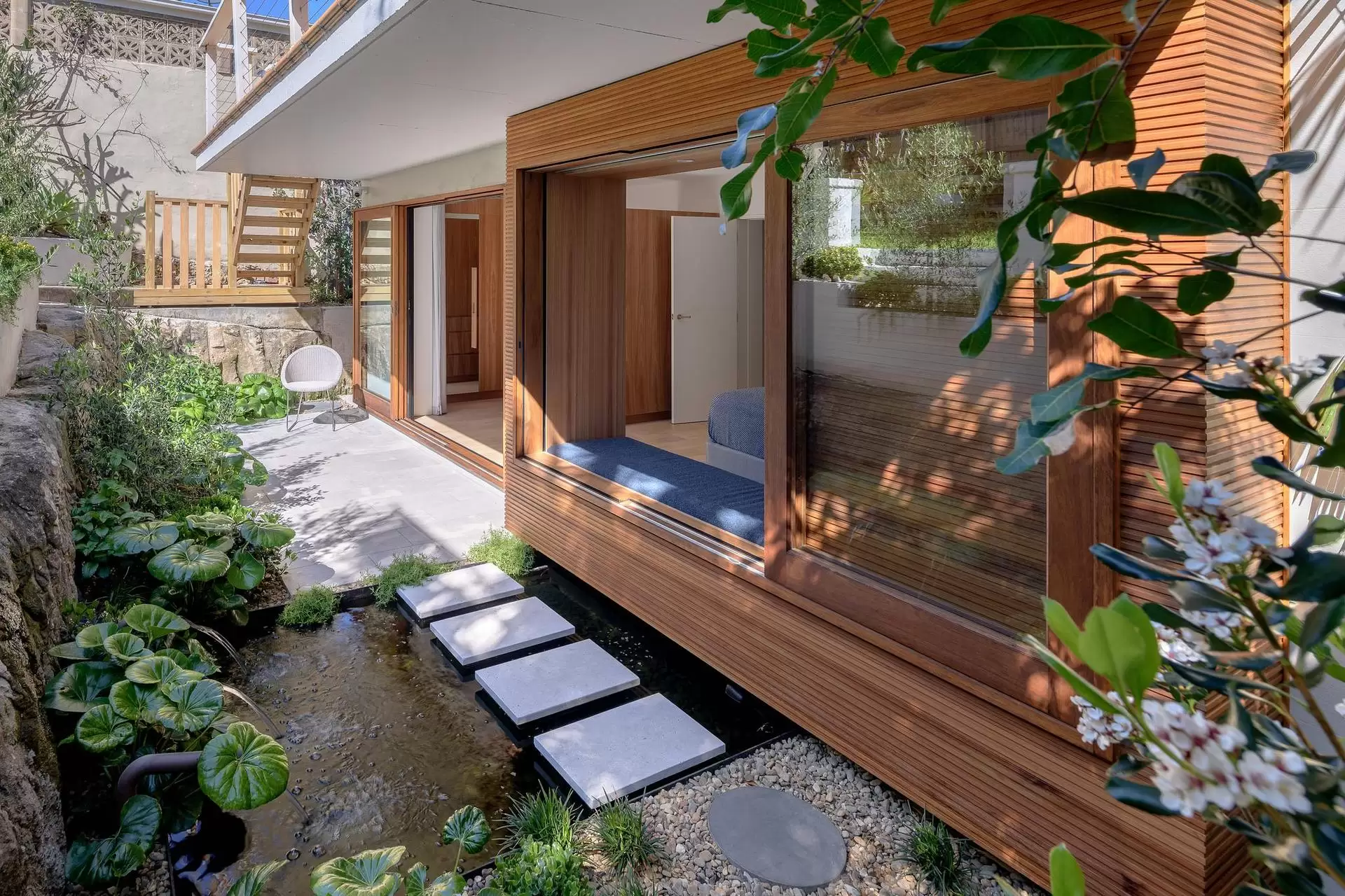1/142 Brighton Boulevard, North Bondi Sold by Sydney Sotheby's International Realty - image 8