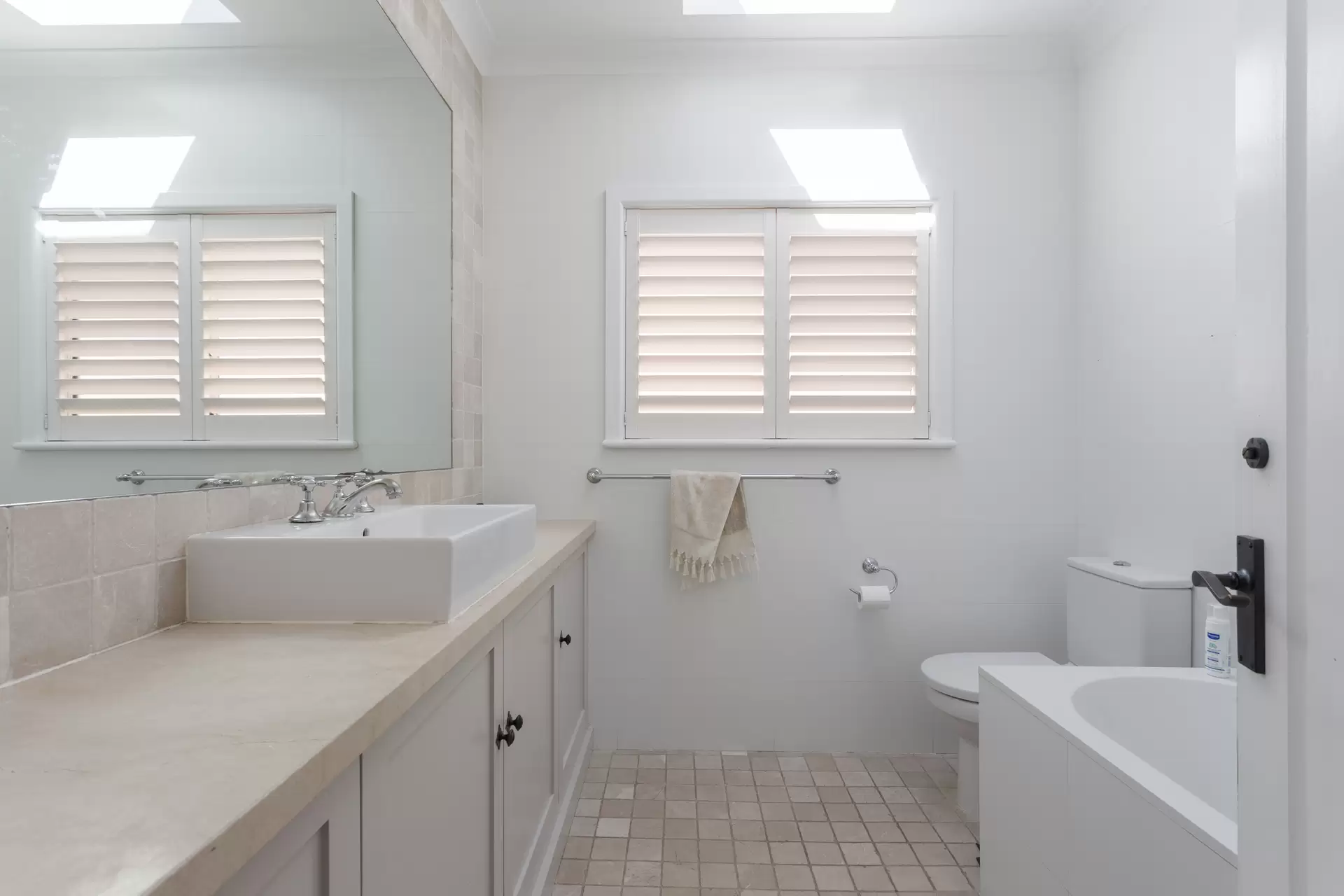 4 Blake Street, Rose Bay Sold by Sydney Sotheby's International Realty - image 1