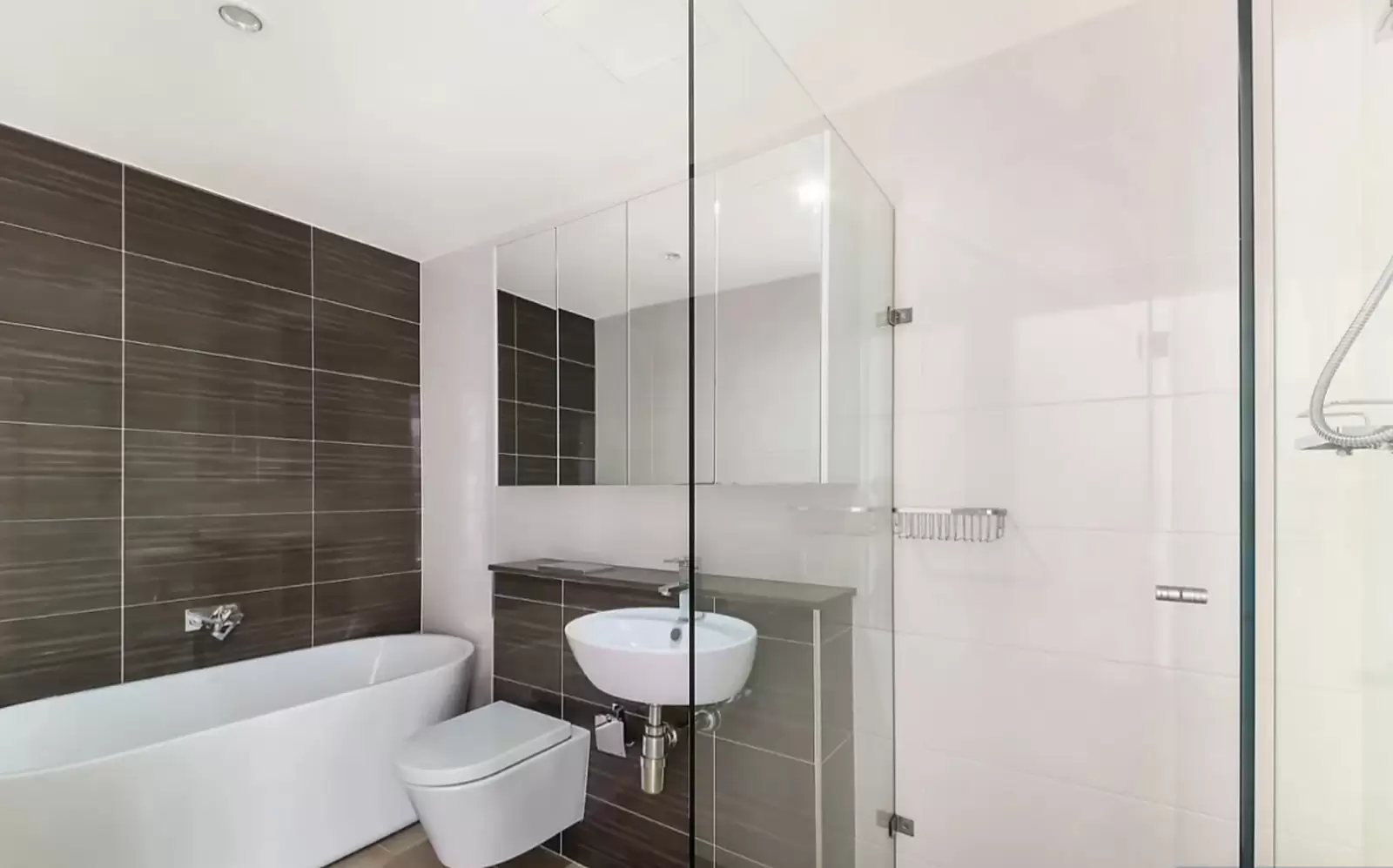 Level 6/10 Victoria Park Parade, Zetland For Sale by Sydney Sotheby's International Realty - image 7