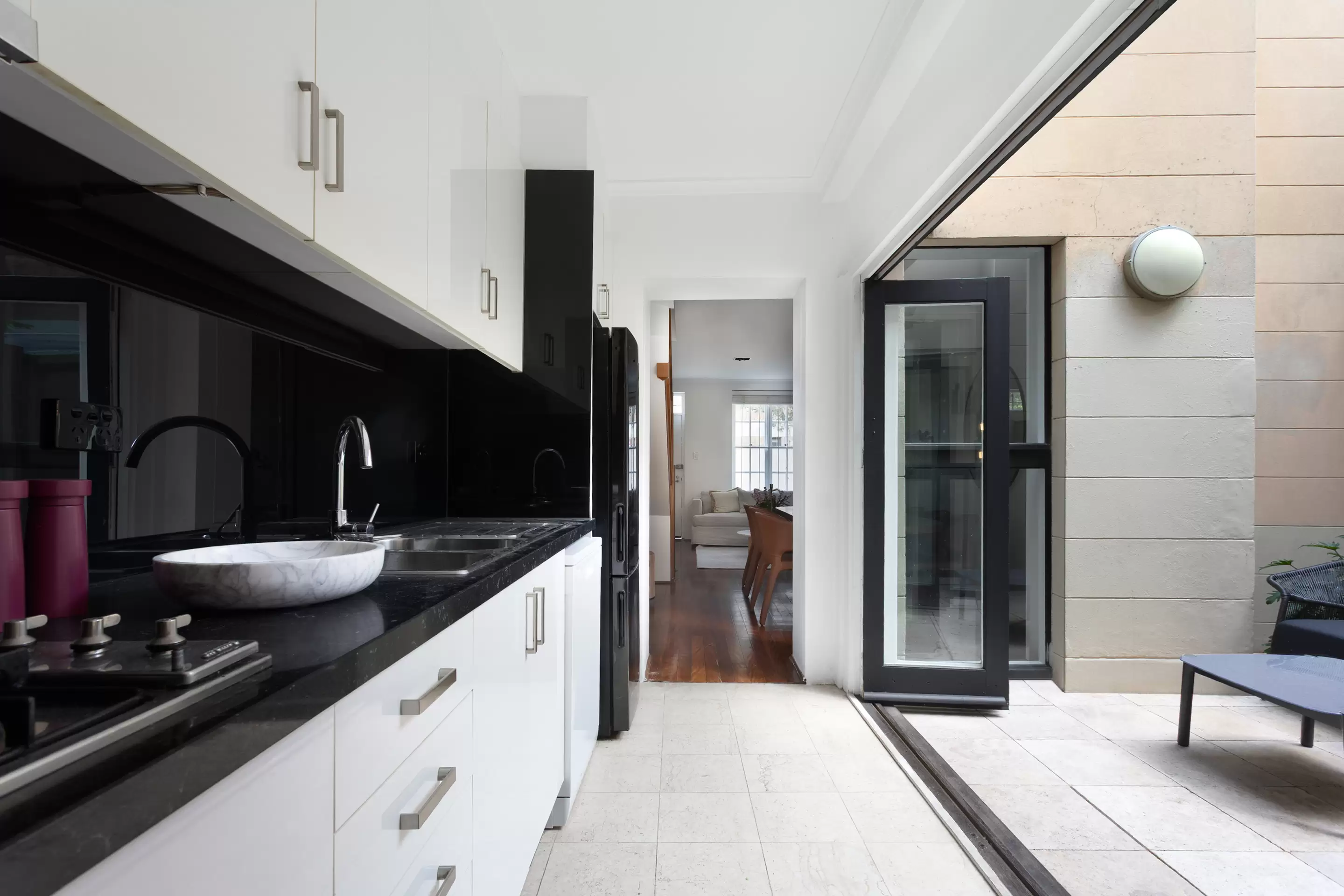 28 Denham Street, Surry Hills Sold by Sydney Sotheby's International Realty - image 11