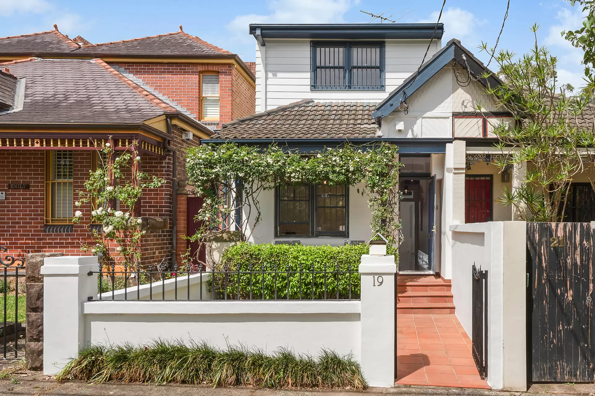 19 Mort Street, Randwick Sold by Sydney Sotheby's International Realty - image 4