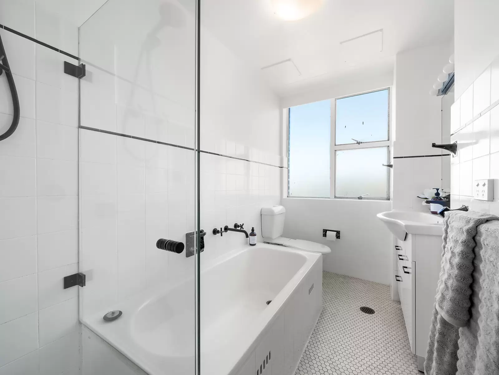 73/11 Sutherland Crescent, Darling Point Sold by Sydney Sotheby's International Realty - image 10