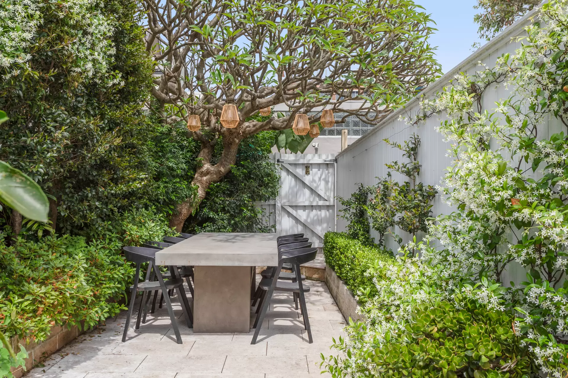 96 Underwood Street, Paddington Sold by Sydney Sotheby's International Realty - image 1