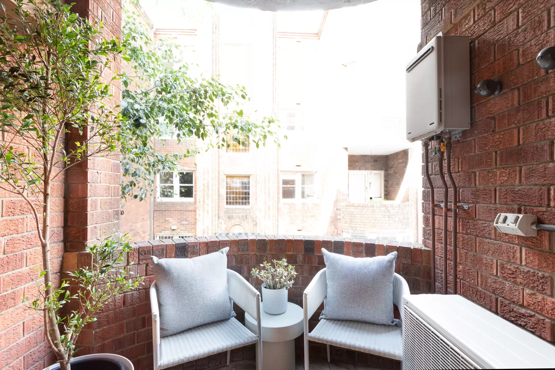 4/29 Nelson Street, Woollahra Sold by Sydney Sotheby's International Realty - image 1