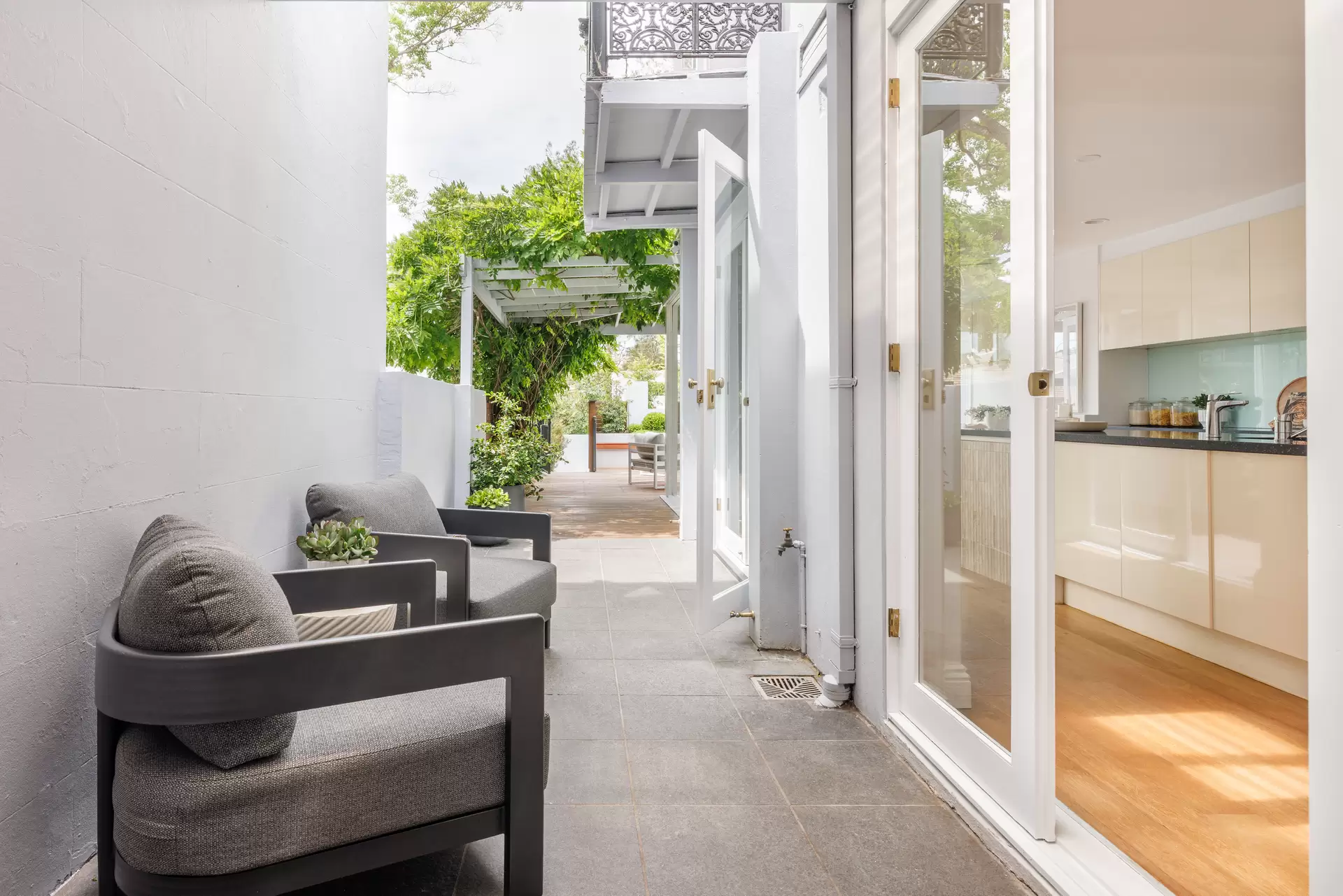 59 Cambridge Street, Paddington Sold by Sydney Sotheby's International Realty - image 1