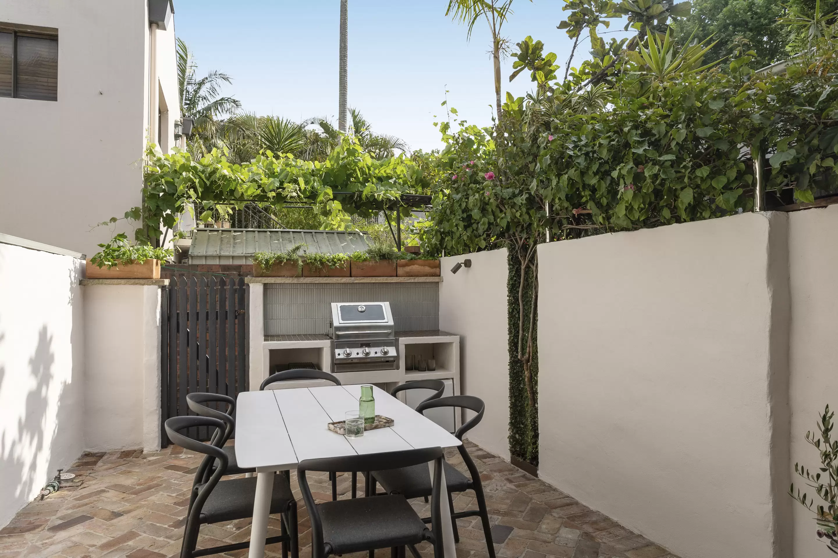 23 Phelps Street, Surry Hills Sold by Sydney Sotheby's International Realty - image 5