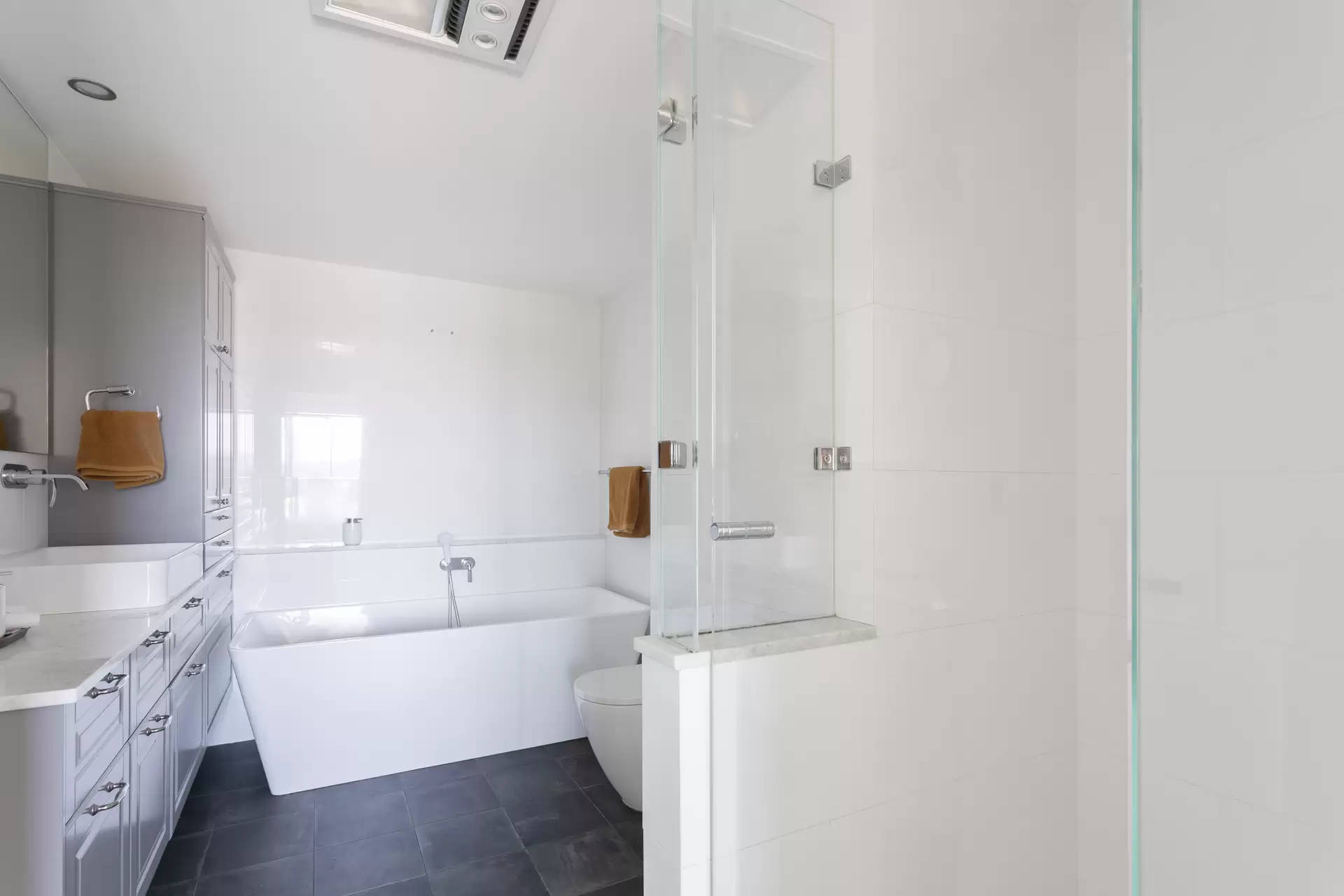 719/6-8 Crescent Street, Redfern Sold by Sydney Sotheby's International Realty - image 1
