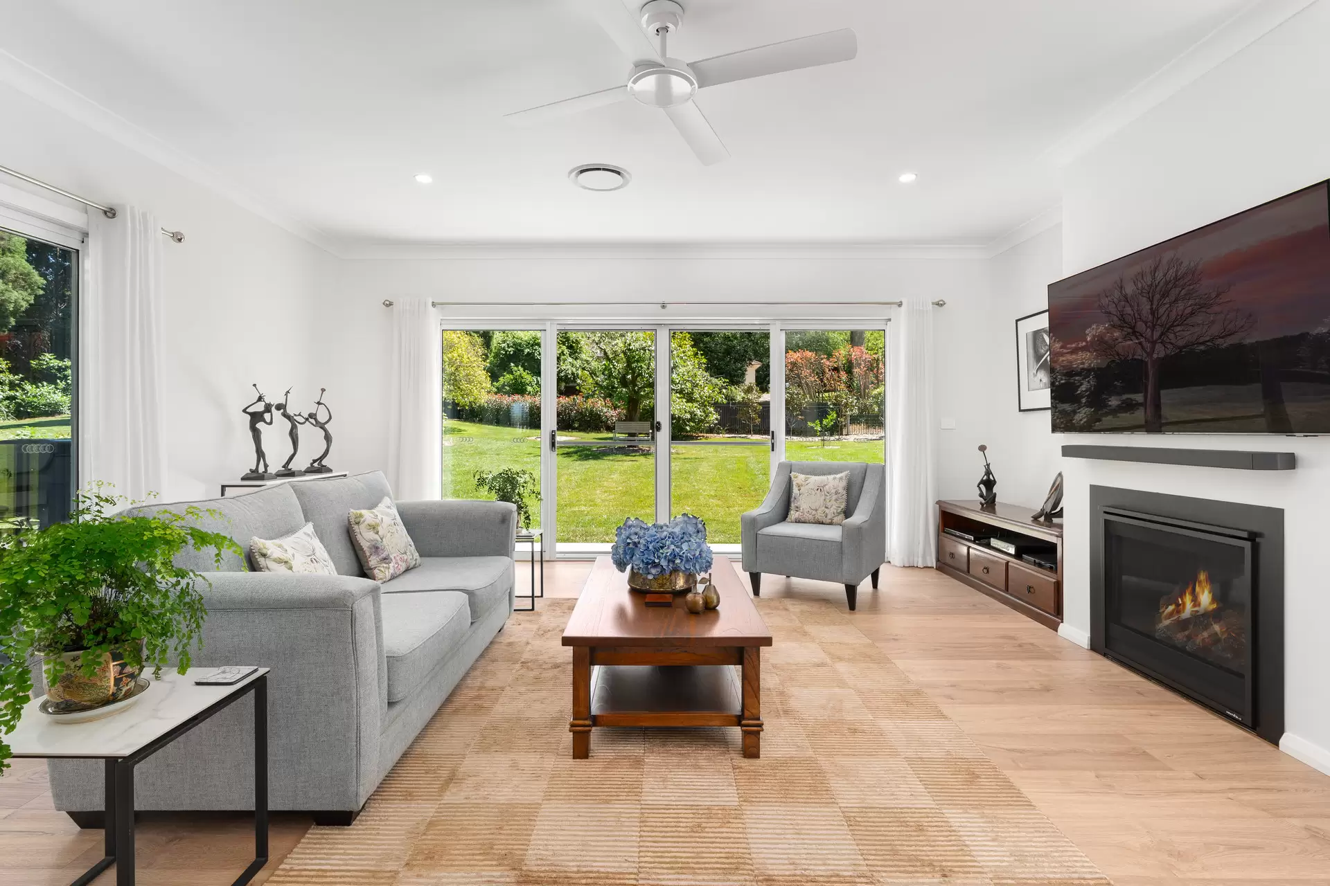 16 Cliff Street, Bowral Sold by Sydney Sotheby's International Realty - image 3