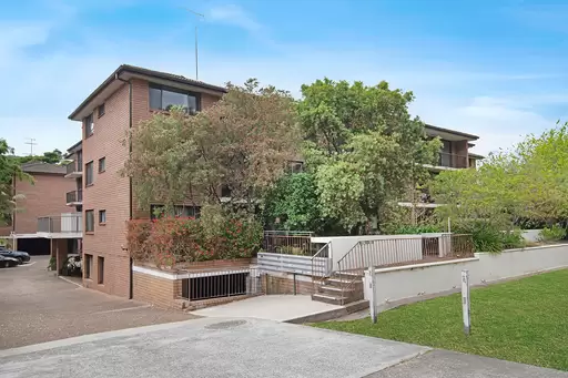 1/108-110 Kiora Road, Miranda Sold by Sydney Sotheby's International Realty