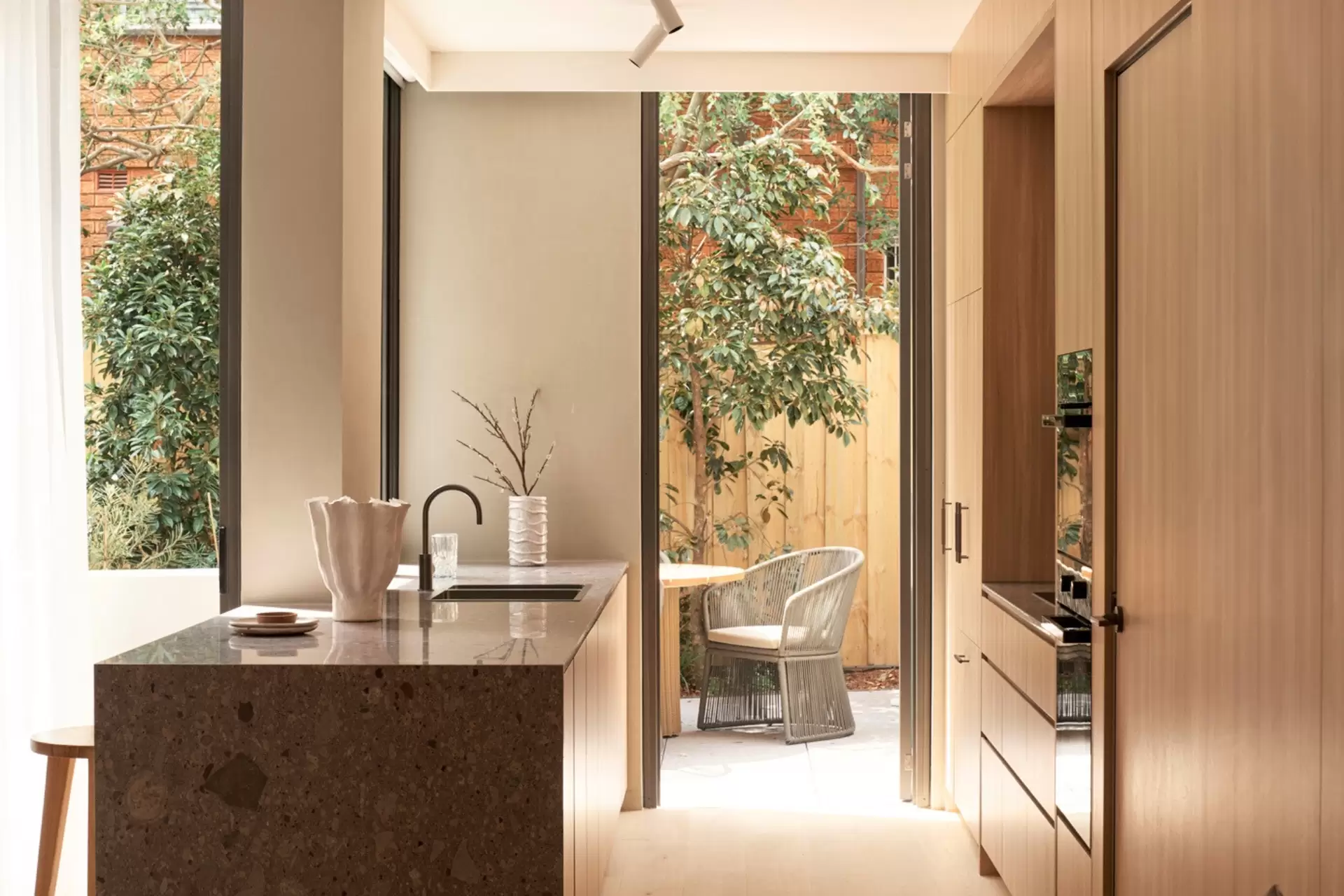 Terrace 3/16 Botany Street, Randwick Sold by Sydney Sotheby's International Realty - image 4