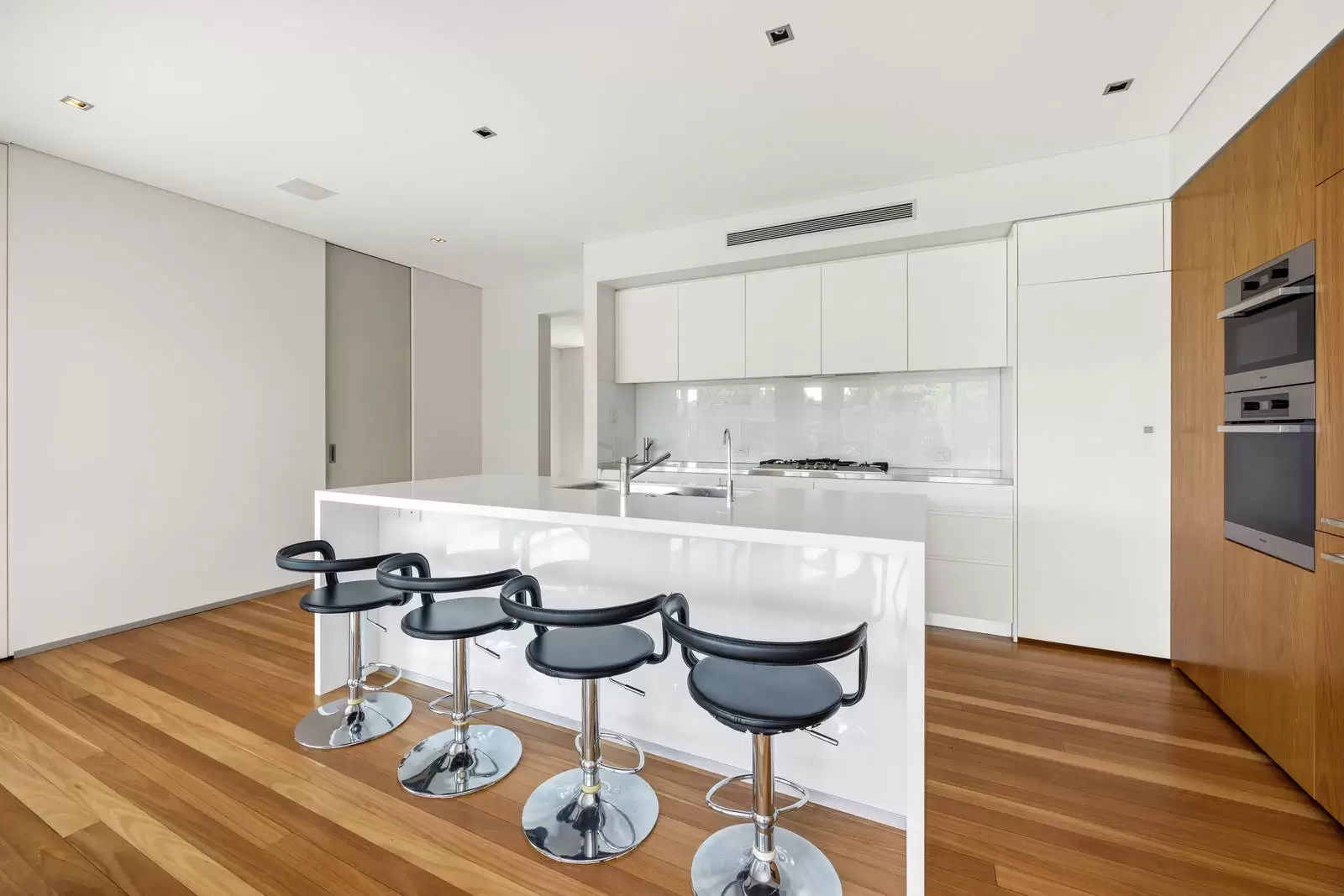 134 Military Road, Dover Heights Leased by Sydney Sotheby's International Realty - image 4