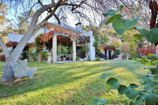435 Conrod Straight, Bathurst Sold by Sydney Sotheby's International Realty