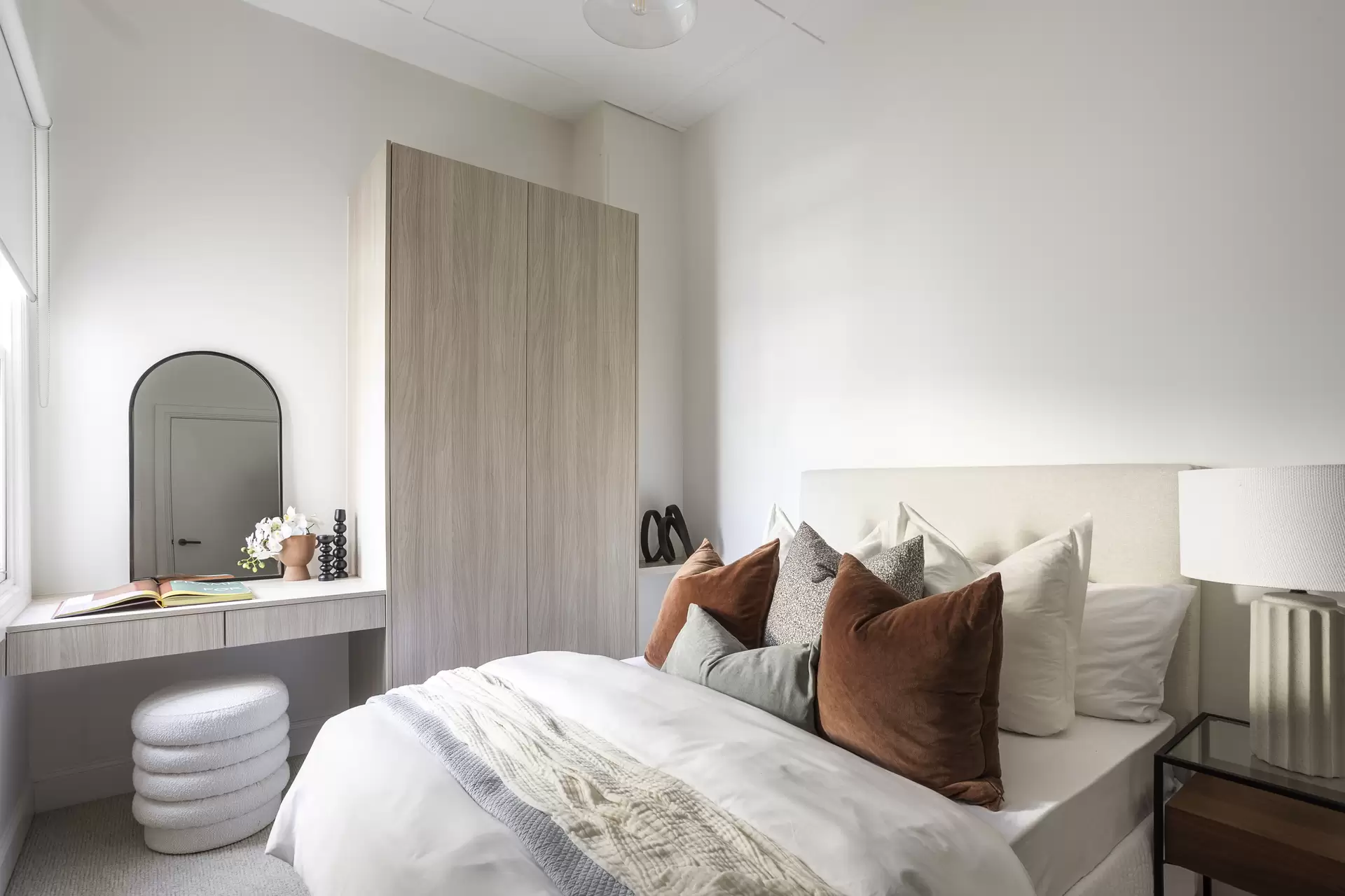 542 Cleveland Street, Surry Hills Sold by Sydney Sotheby's International Realty - image 1