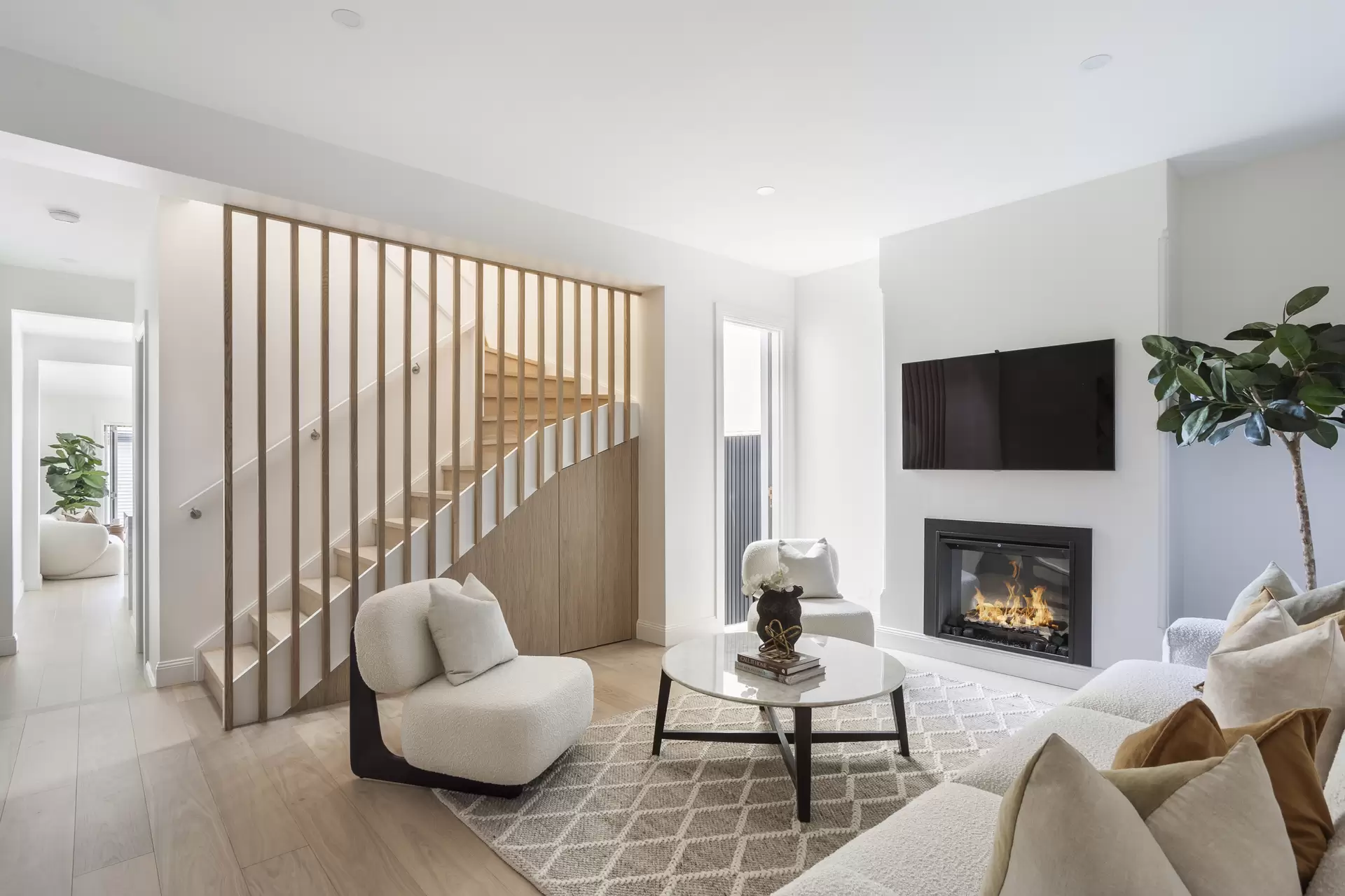 542 Cleveland Street, Surry Hills Sold by Sydney Sotheby's International Realty - image 1
