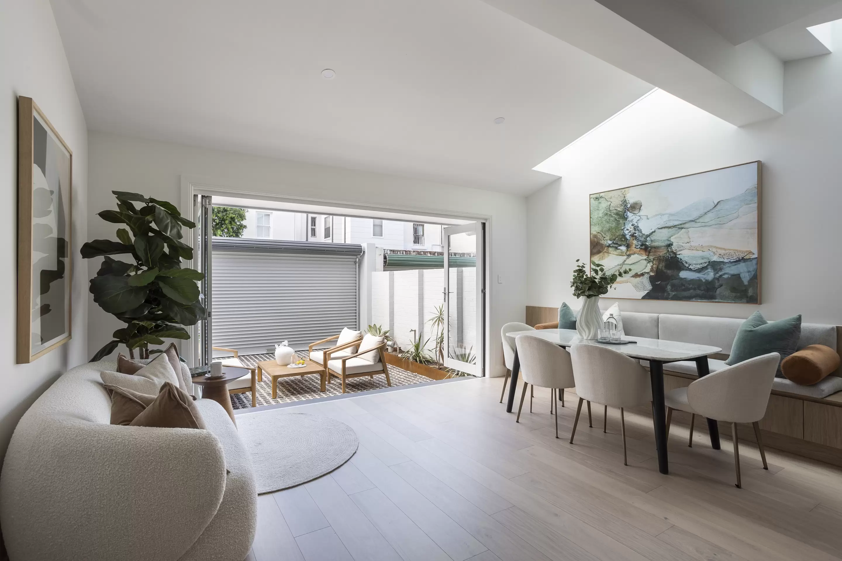 542 Cleveland Street, Surry Hills Sold by Sydney Sotheby's International Realty - image 4