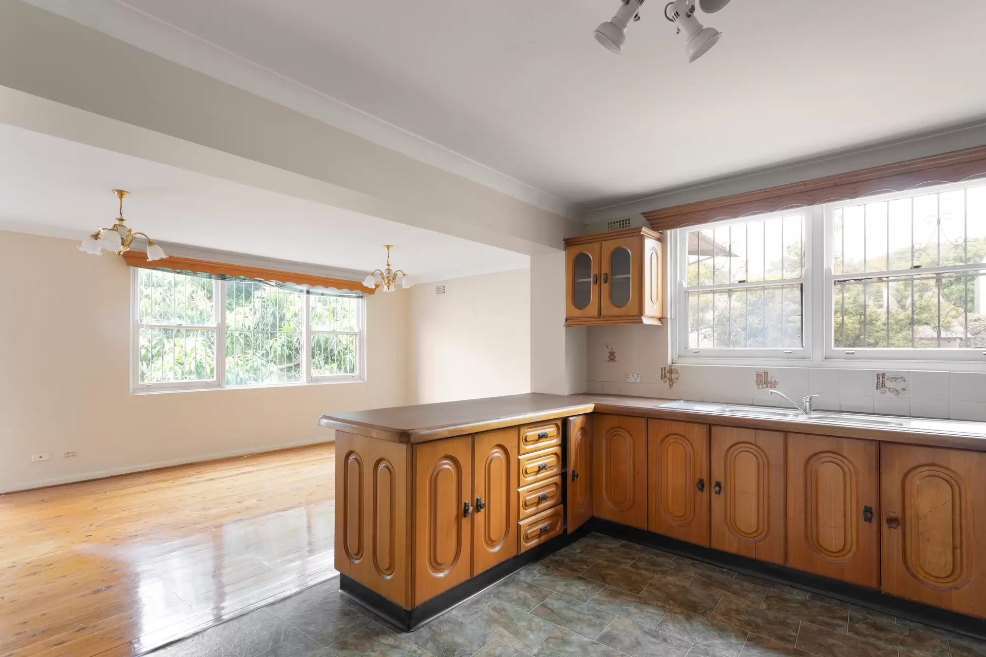 8 Campbell Avenue, Paddington Sold by Sydney Sotheby's International Realty - image 1